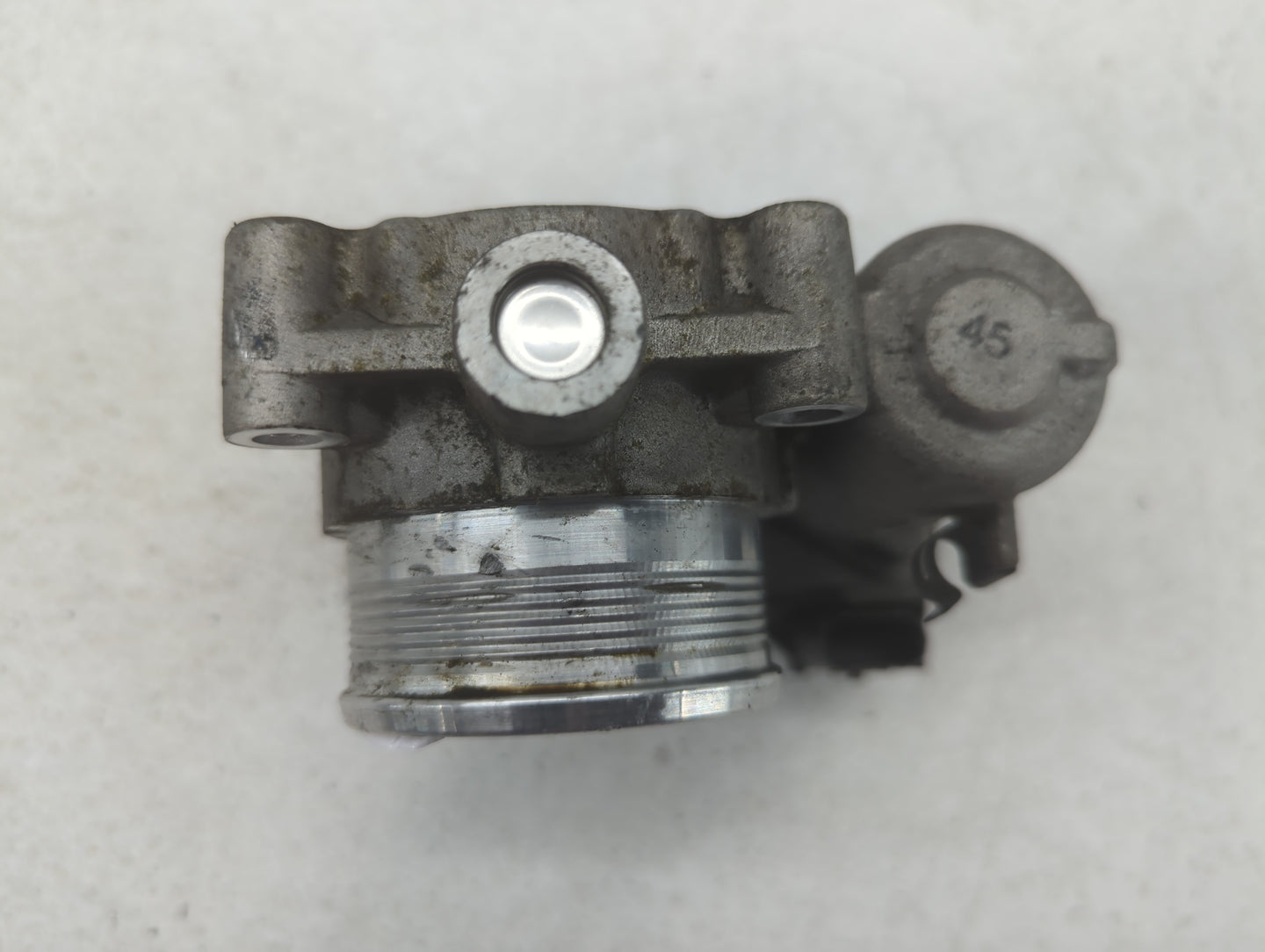 2013-2016 Ford Escape Throttle Body P/N:CM5E 9F991 AD Fits Fits 2012 2013 2014 2015 2016 2017 OEM Used Auto Parts - Oemuseda