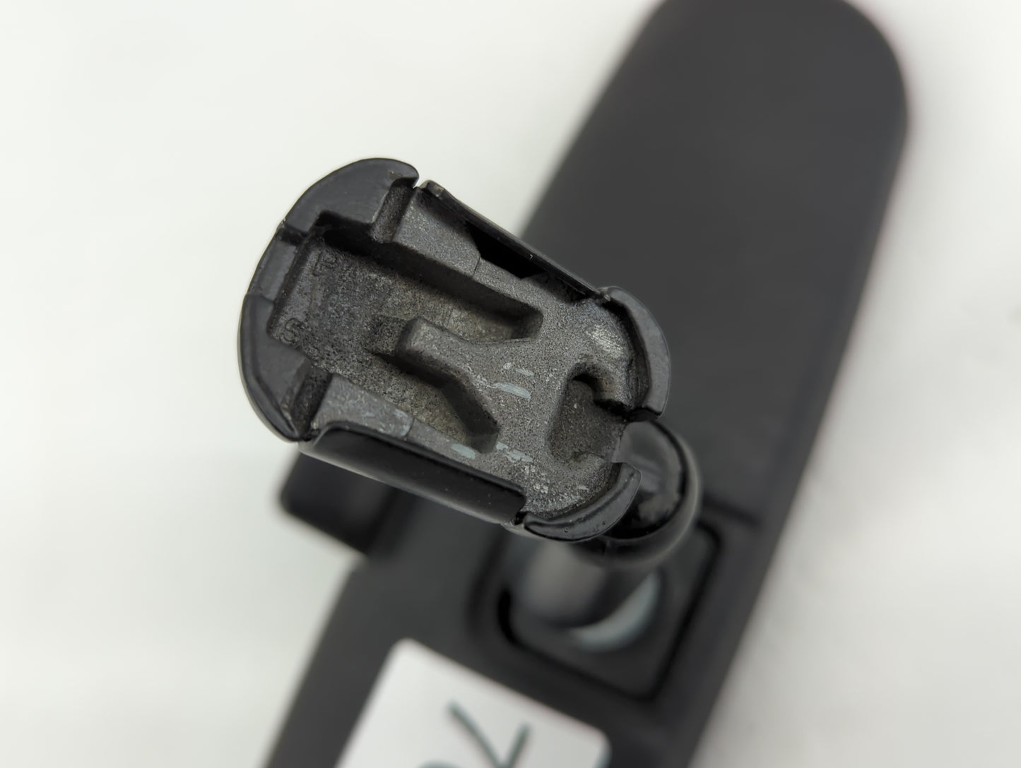 2001-2016 Ford Escape Interior Rear View Mirror Replacement OEM P/N:E8011681 Fits OEM Used Auto Parts - Oemusedautoparts1.co