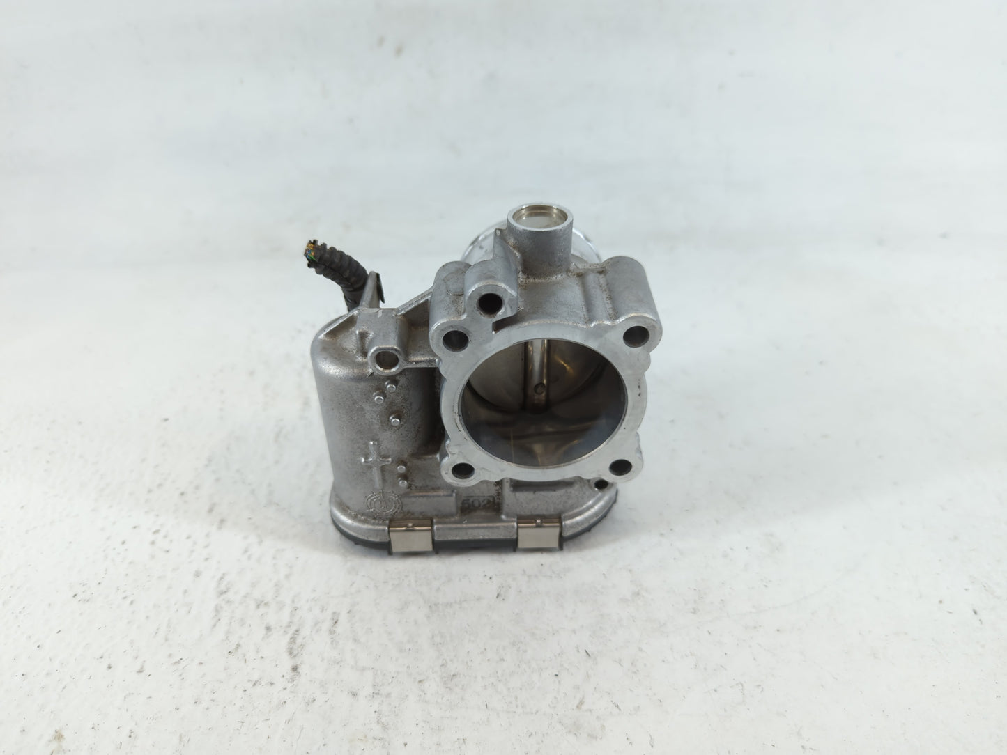 2013-2016 Ford Escape Throttle Body P/N:7S7G-9F991-CA Fits Fits 2013 2014 2015 2016 2017 2018 2019 OEM Used Auto Parts - Oem