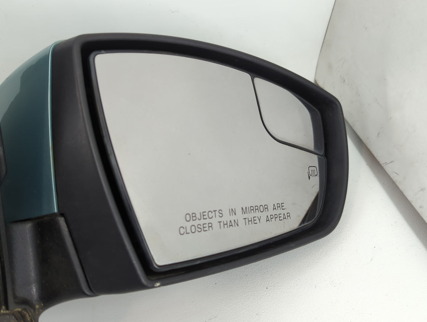 2013-2016 Ford Escape Passenger Side View Mirror - Right Door Mirror OEM Used - Oemusedautoparts1.com