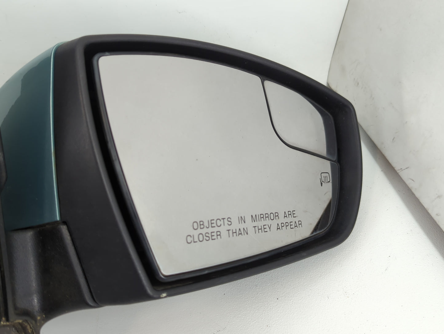 2013-2016 Ford Escape Passenger Side View Mirror - Right Door Mirror OEM Used - Oemusedautoparts1.com