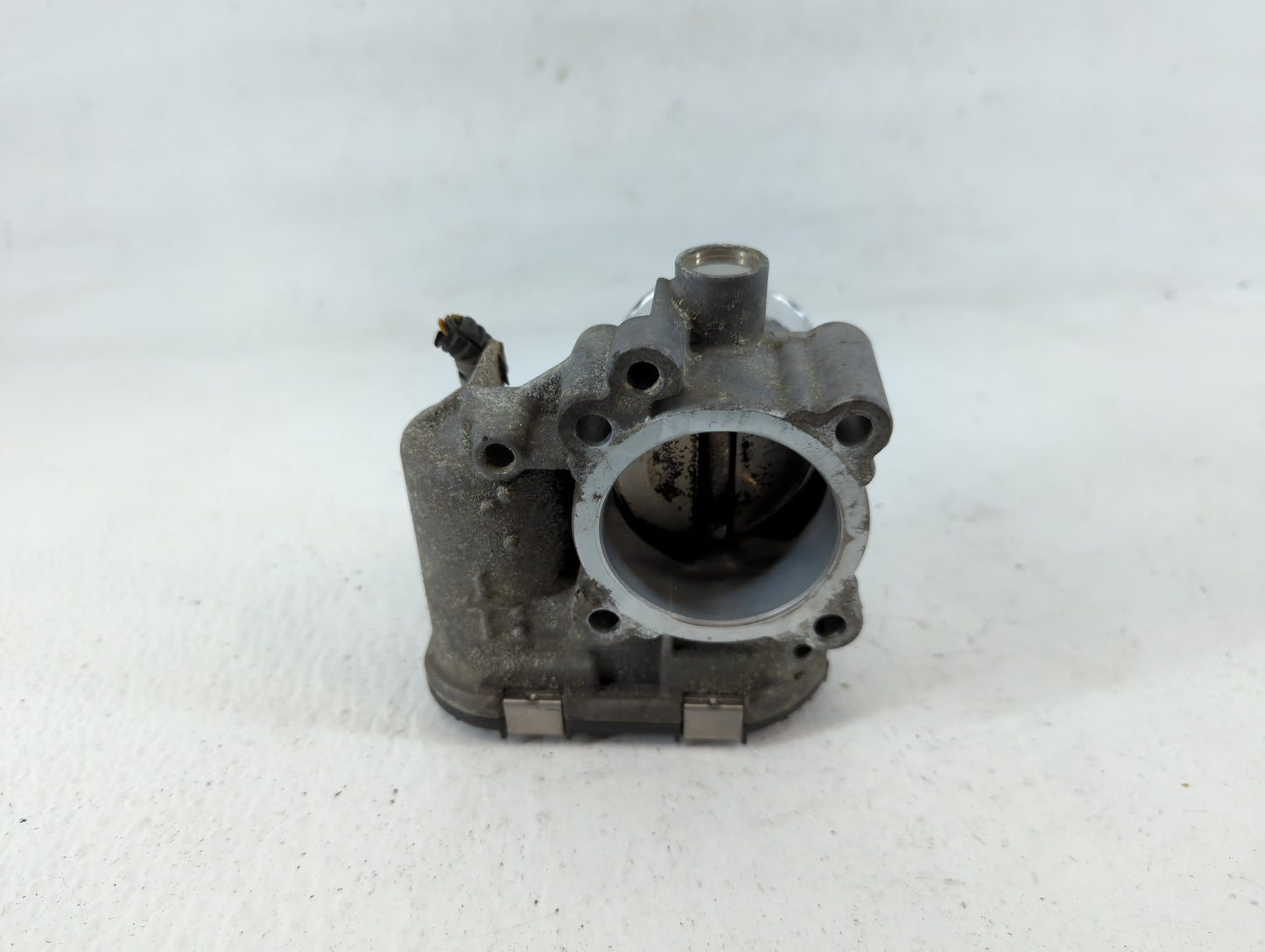 2013-2016 Ford Escape Throttle Body P/N:7S7G-9F991-CA Fits Fits 2013 2014 2015 2016 2017 2018 2019 OEM Used Auto Parts - Oem