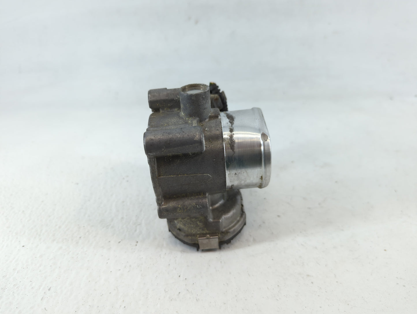 2013-2016 Ford Escape Throttle Body P/N:7S7G-9F991-CA Fits Fits 2013 2014 2015 2016 2017 2018 2019 OEM Used Auto Parts - Oem