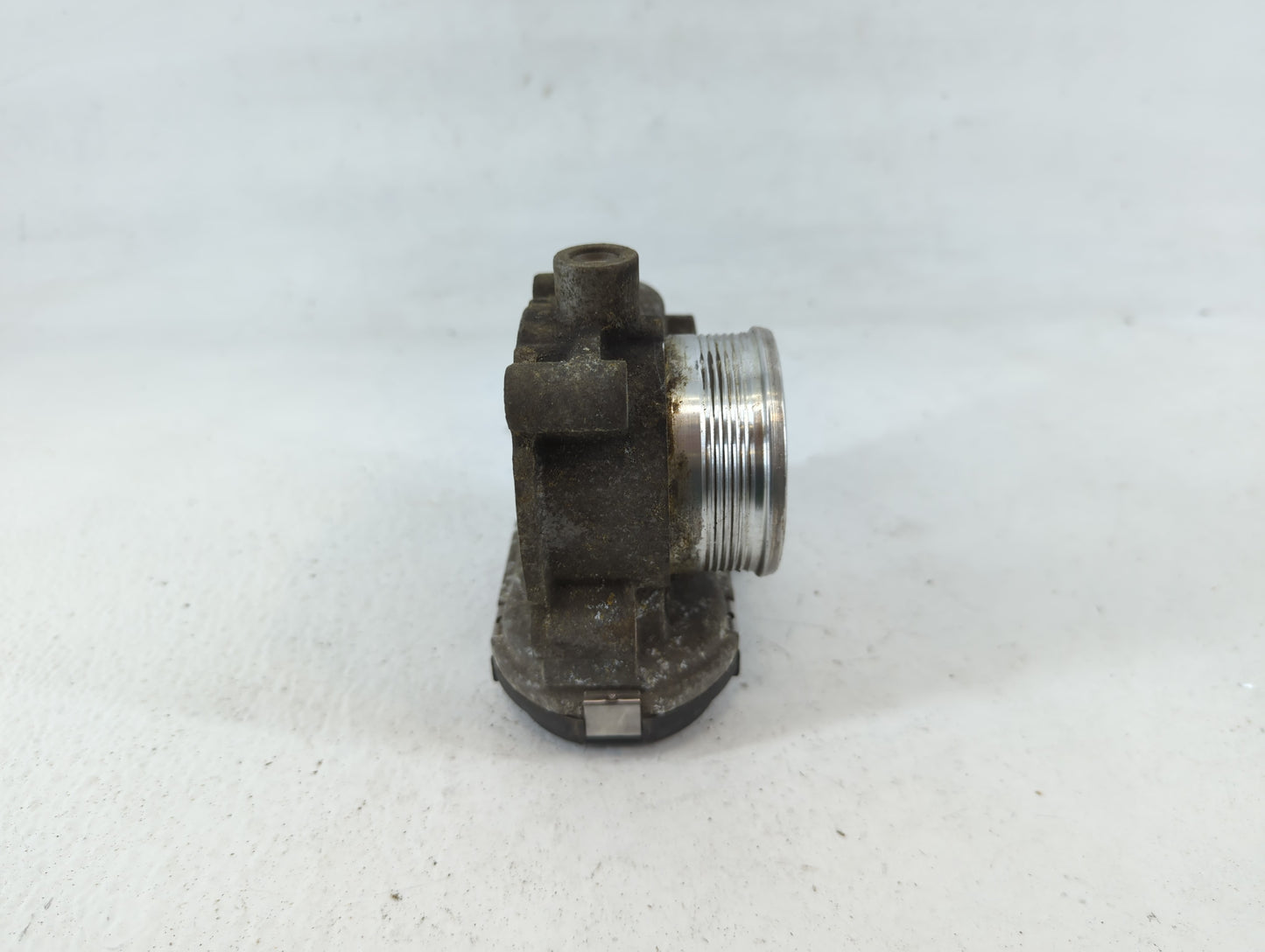 2013-2016 Ford Escape Throttle Body P/N:002638 12130, CF335, CM5E 9F991 AD Fits Fits 2012 2013 2014 2015 2016 2017 OEM Used 