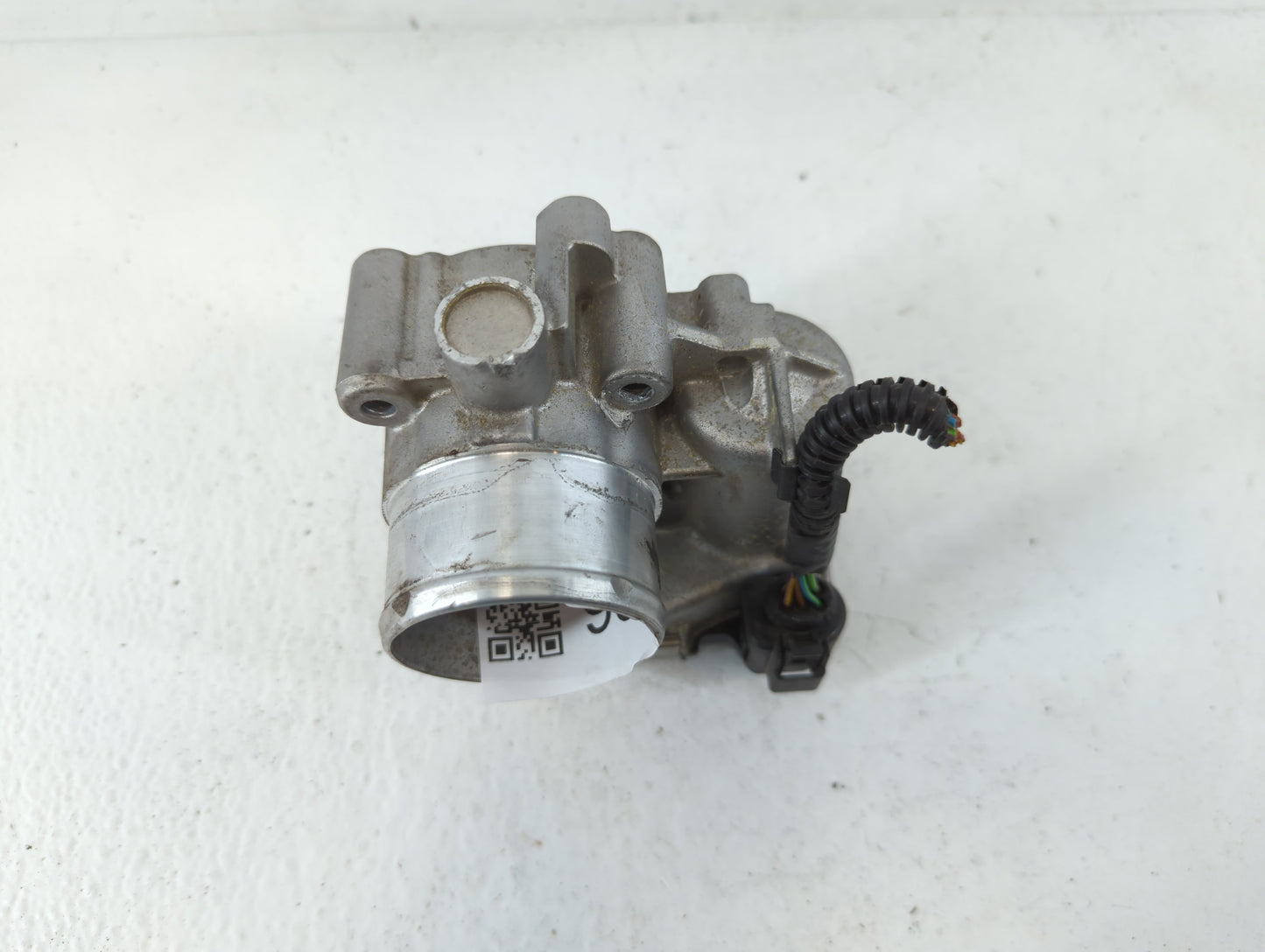 2013-2016 Ford Escape Throttle Body P/N:7S7G-9F991-CA Fits Fits 2013 2014 2015 2016 2017 2018 2019 OEM Used Auto Parts - Oem