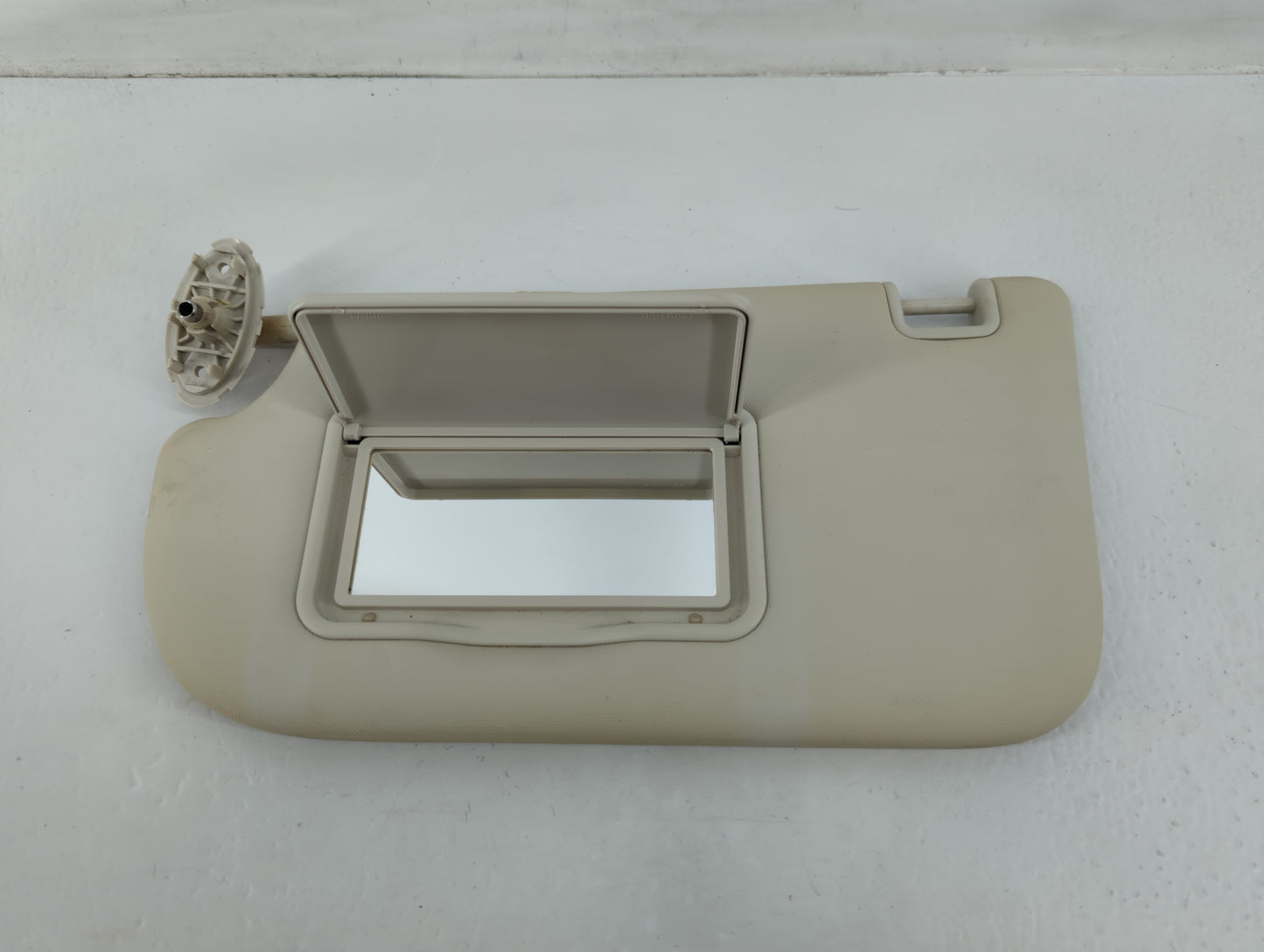 2013-2019 Ford Escape Sun Visor Shade Replacement Driver Left Mirror Fits Fits 2013 2014 2015 2016 2017 2018 2019 OEM Used A