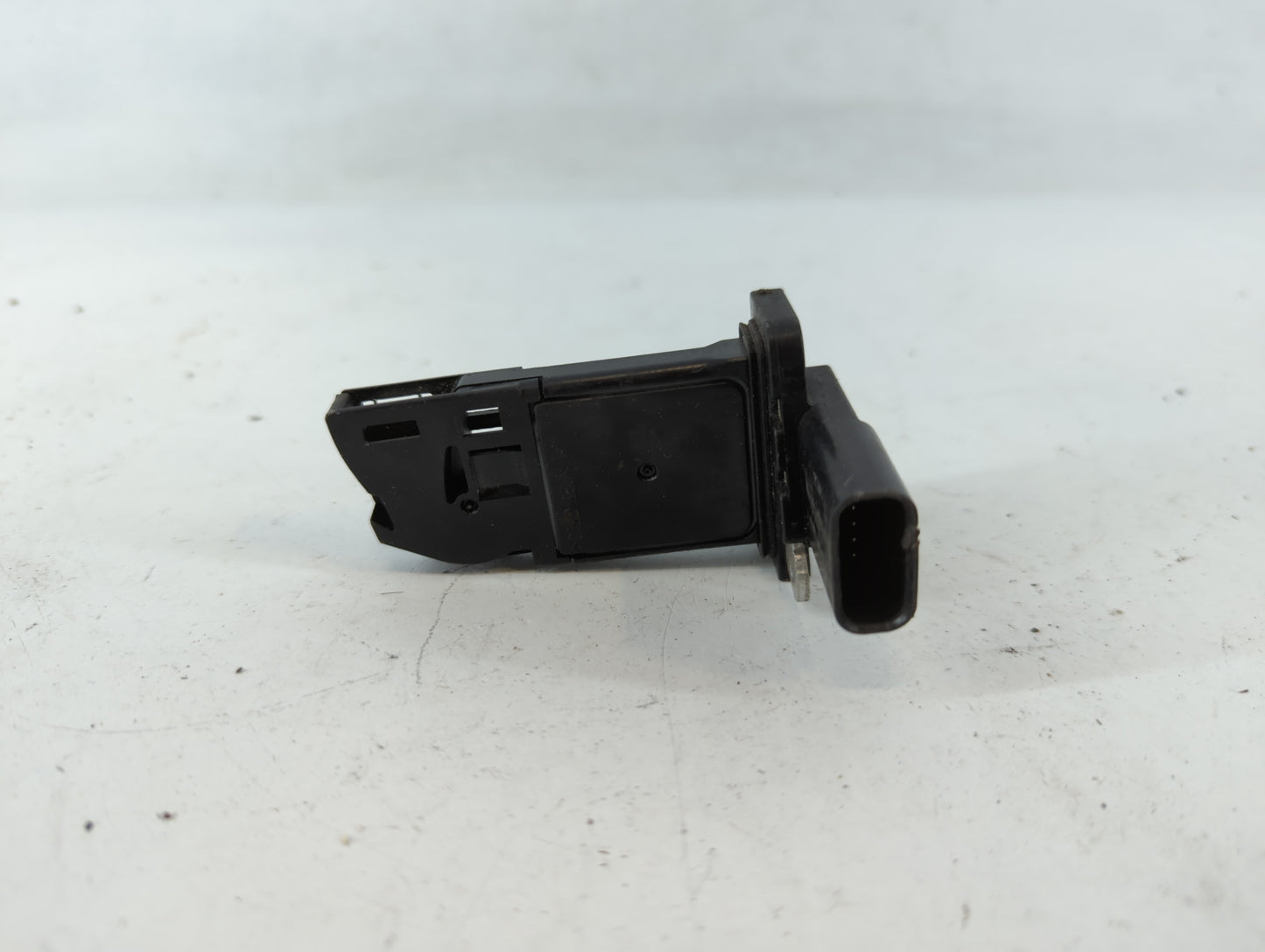 2013-2016 Ford Escape Mass Air Flow Meter Maf - Oemusedautoparts1.com