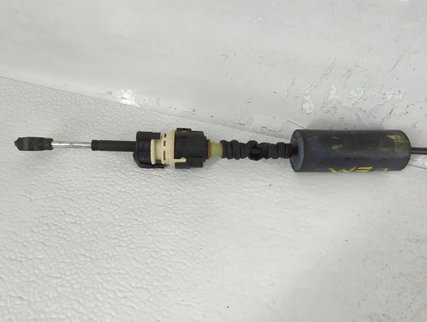 2003 Ford Escape PCM Engine Control Computer ECU ECM PCU OEM P/N:22922848 Fits OEM Used Auto Parts - Oemusedautoparts1.com