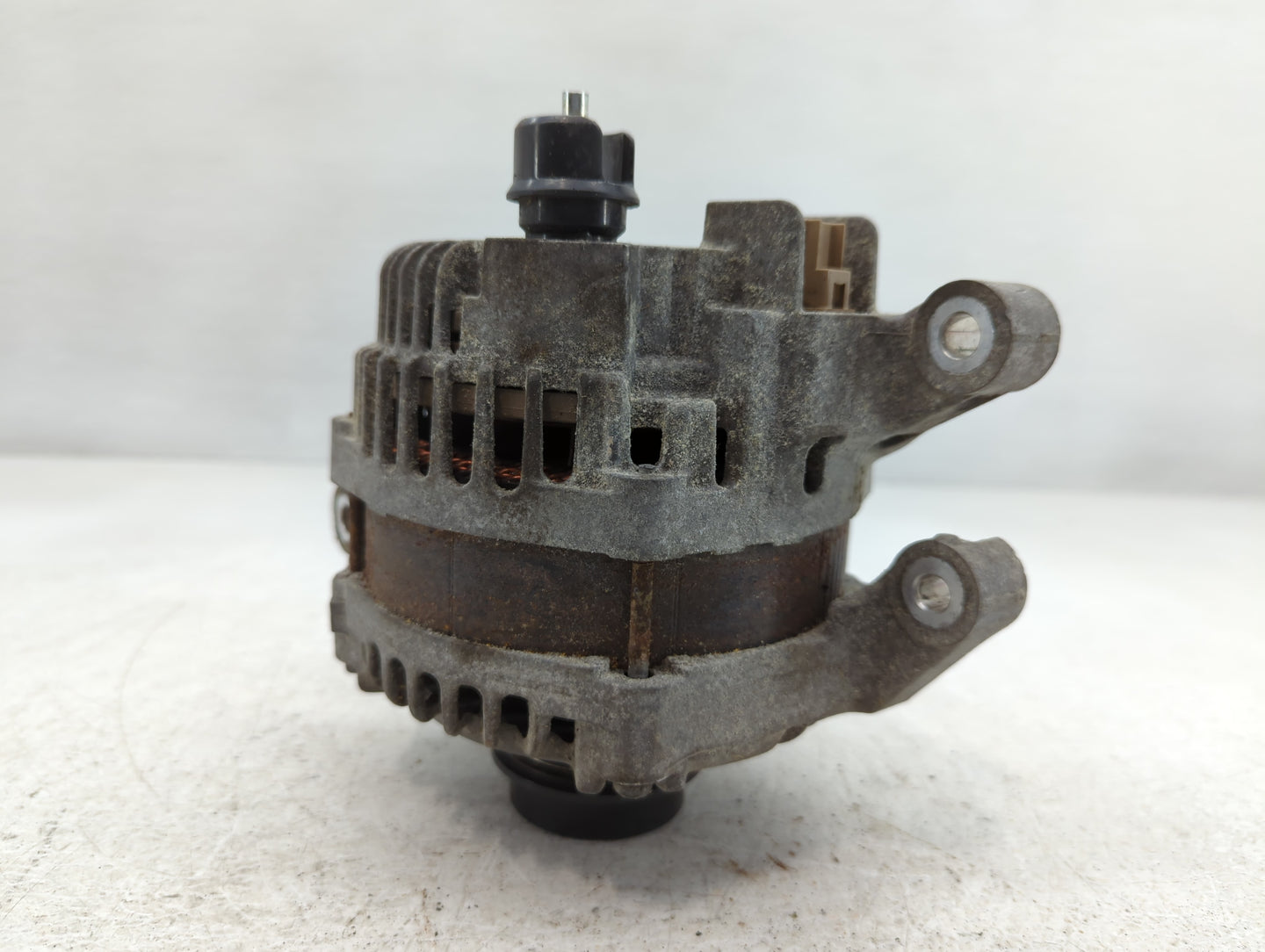 2013-2019 Ford Escape Alternator Replacement Generator Charging Assembly Engine OEM P/N:CJ5T-10300-FA Fits OEM Used Auto Par