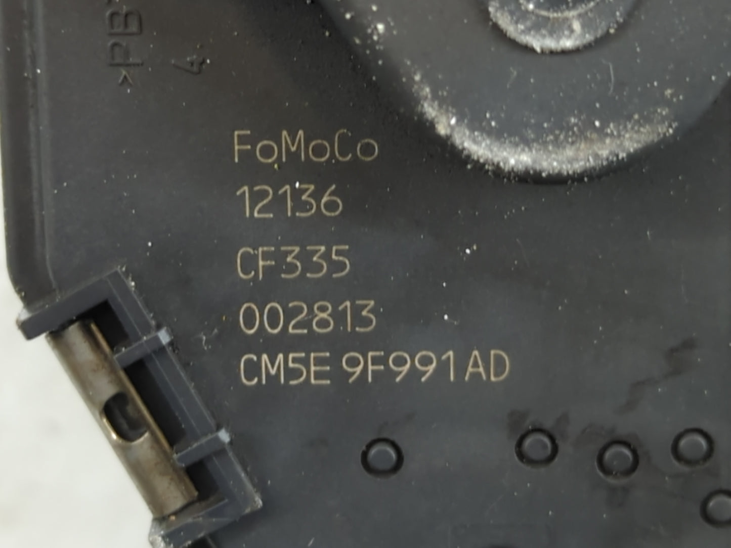 2013-2016 Ford Escape Throttle Body P/N:CM5E 9F991AD 002813 Fits Fits 2012 2013 2014 2015 2016 2017 OEM Used Auto Parts - Oe