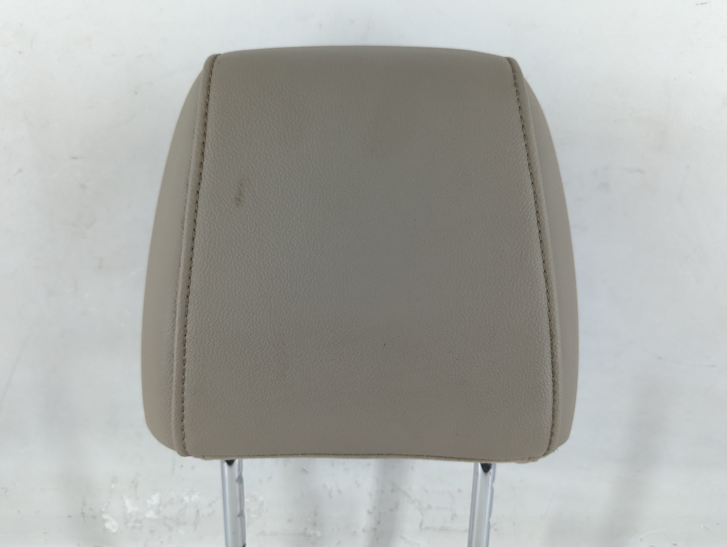 2013-2015 Ford Escape Headrest Head Rest Front Driver Passenger Seat Fits Fits 2013 2014 2015 OEM Used Auto Parts - Oemuseda