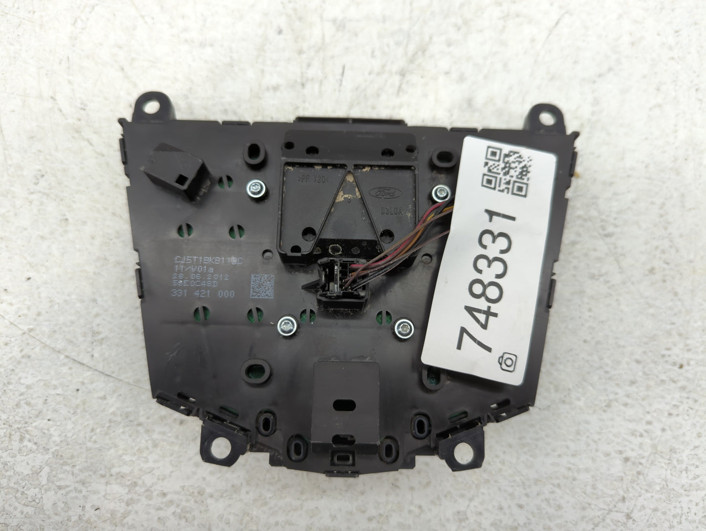 2013-2013 Ford Escape Am Fm Cd Player Radio Receiver - Oemusedautoparts1.com