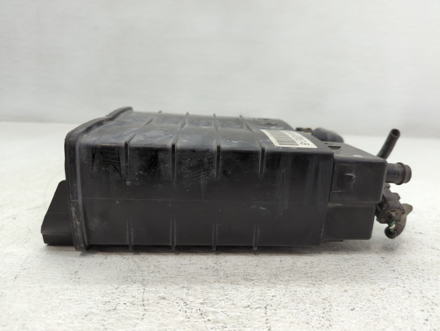 2013 Ford Escape Fuel Vapor Charcoal Canister 748524 - Oemusedautoparts1.com