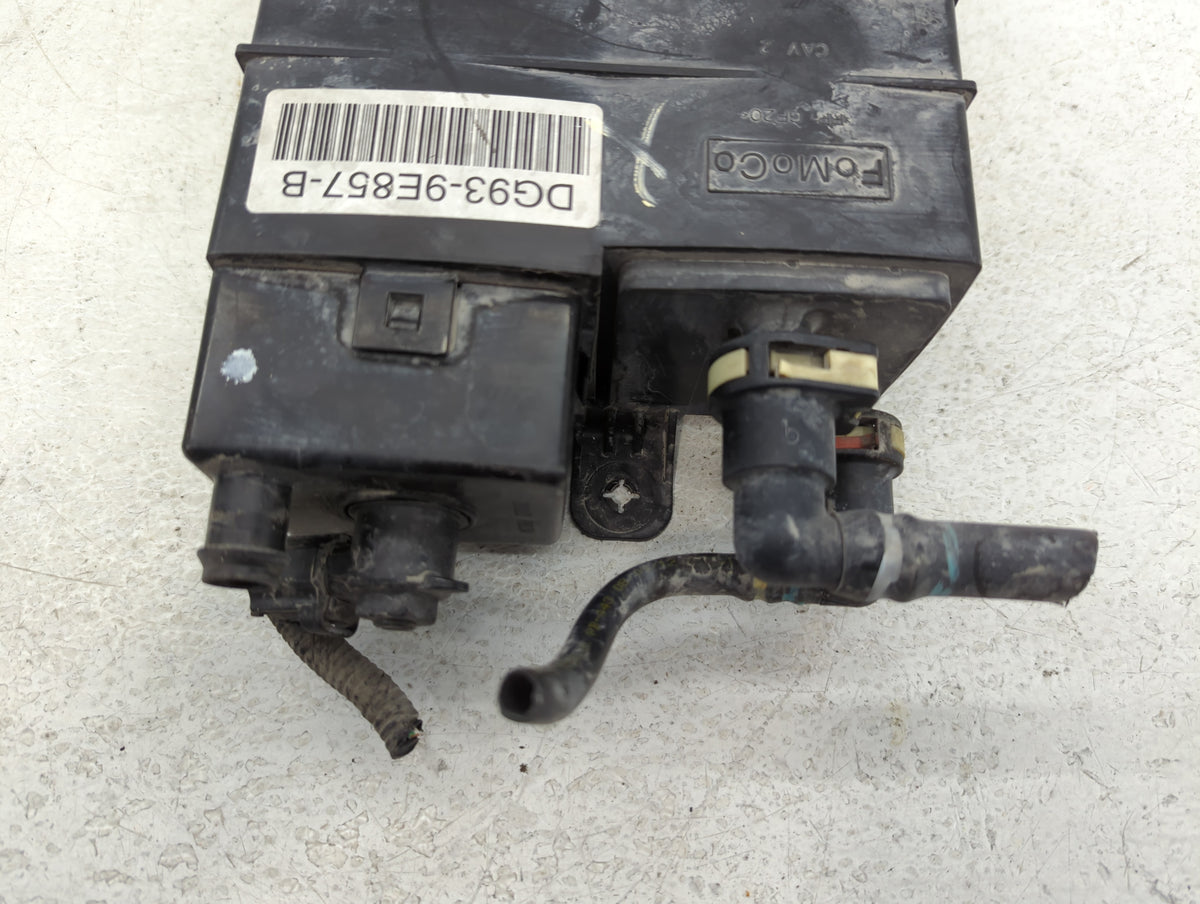 2013 Ford Escape Fuel Vapor Charcoal Canister 748524 - Oemusedautoparts1.com