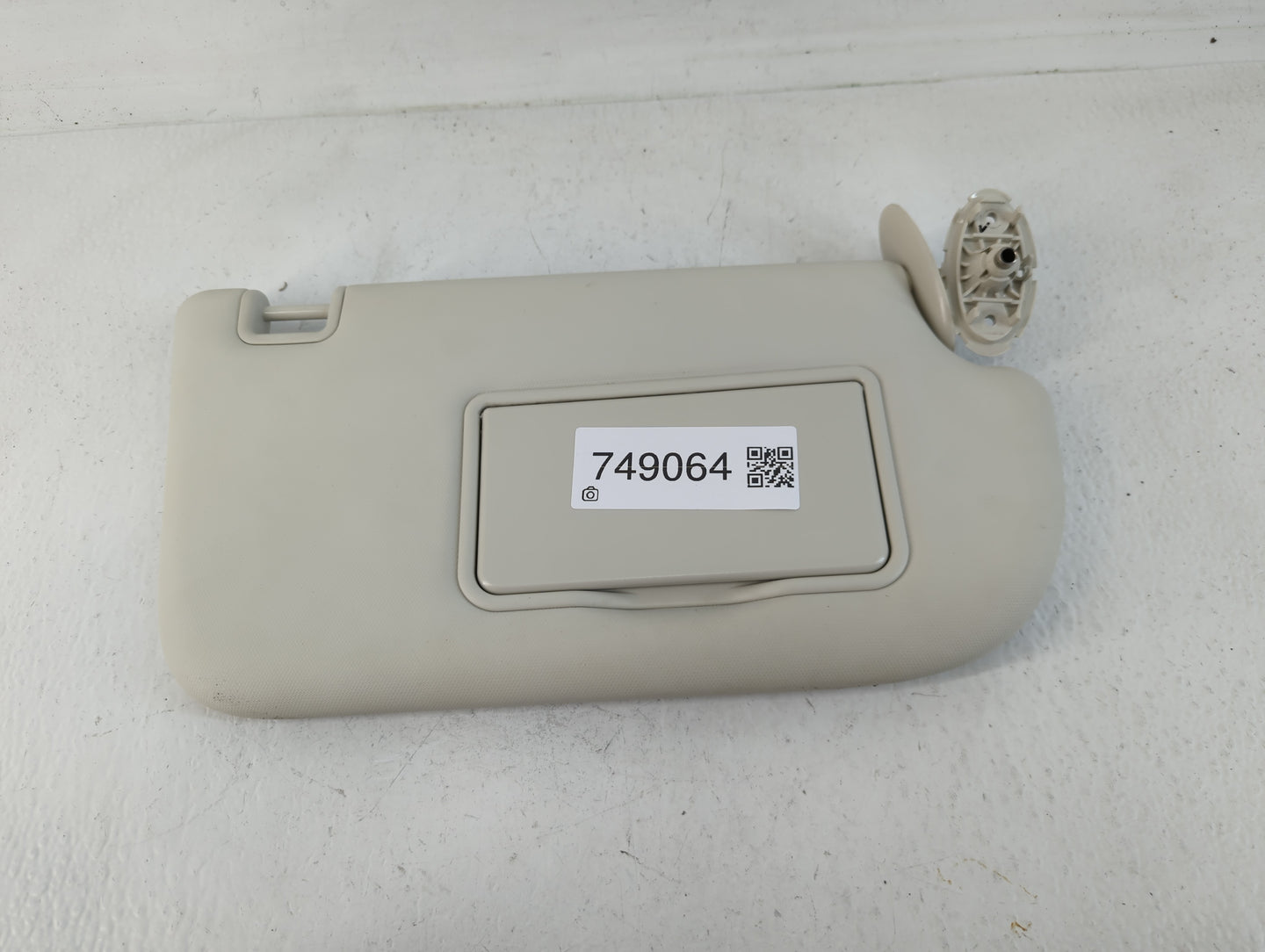 2013-2019 Ford Escape Sun Visor Shade Replacement Passenger Right Mirror Fits Fits 2013 2014 2015 2016 2017 2018 2019 OEM Us