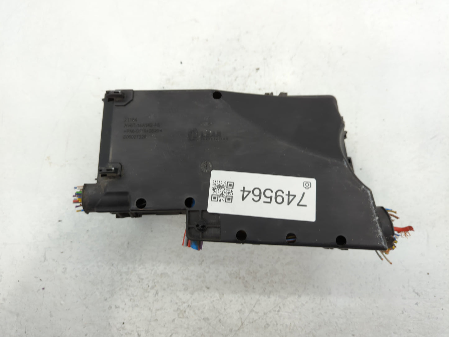 2013-2016 Ford Escape Fusebox Fuse Box Panel Relay Module P/N:E00027328 AV6T-14A142-AB Fits Fits 2013 2014 2015 2016 OEM Use