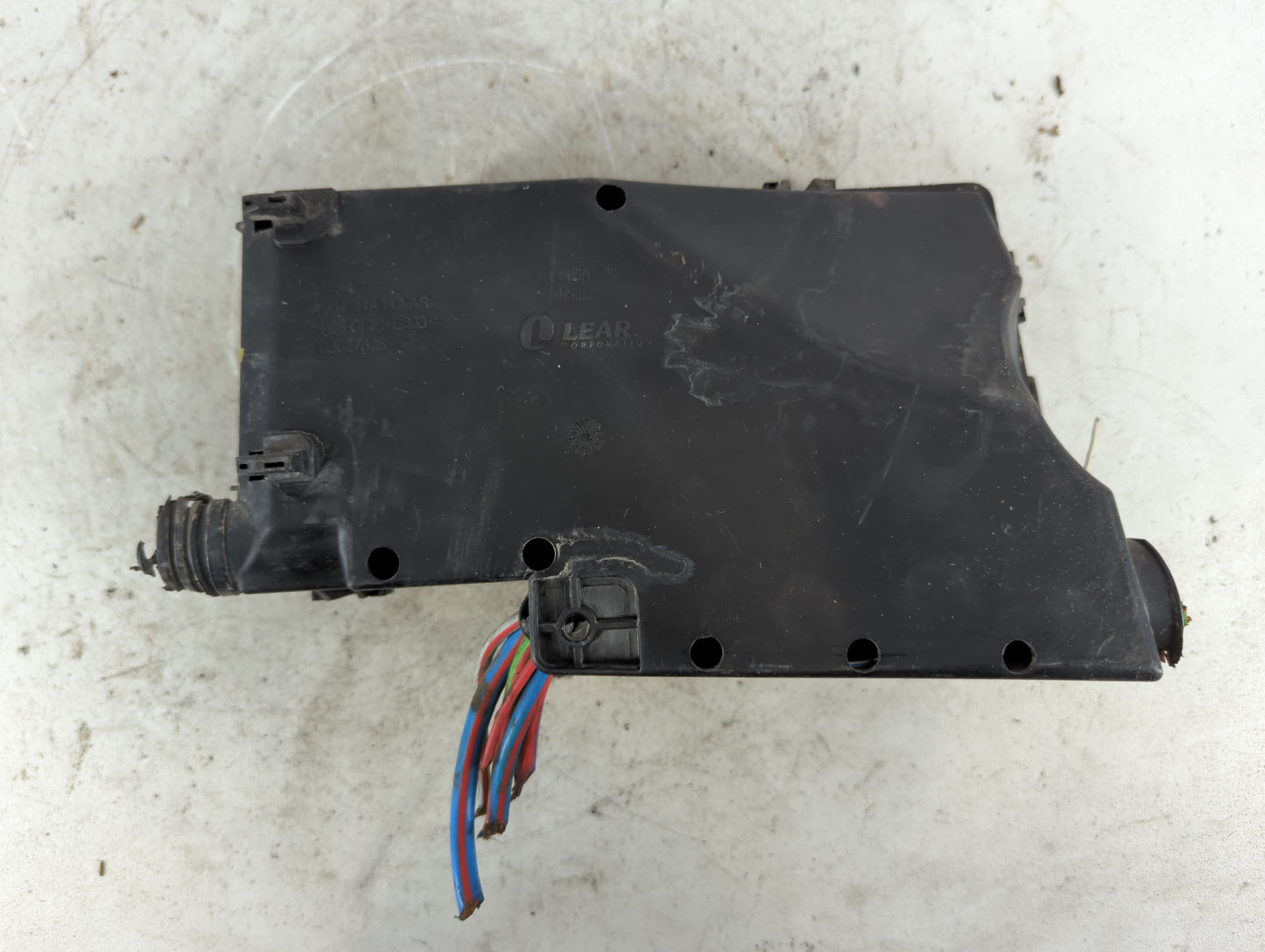 2013-2016 Ford Escape Fusebox Fuse Box Panel Relay Module P/N:E00027328 AV6T-14A142-AB Fits Fits 2013 2014 2015 2016 OEM Use