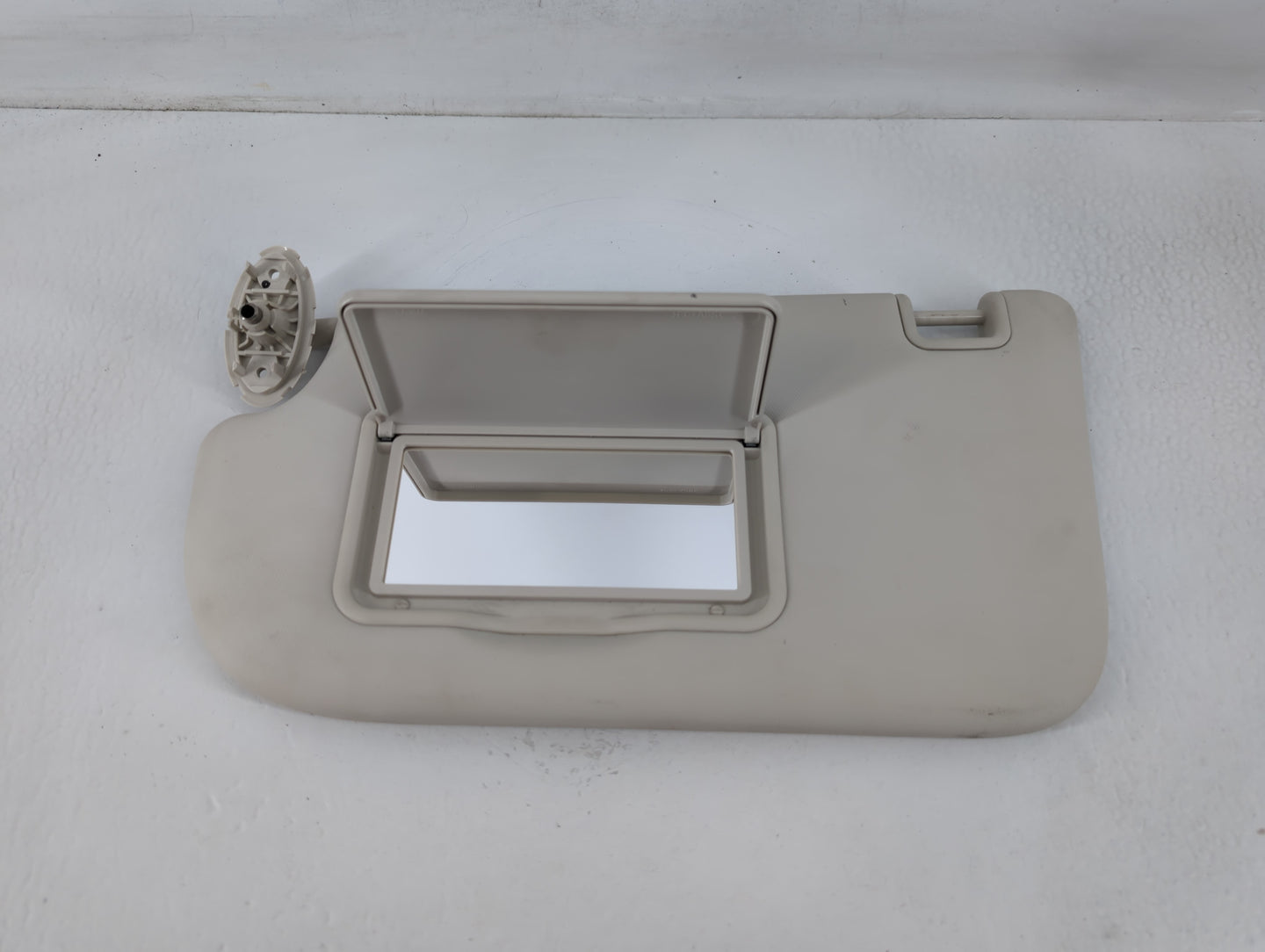 2013-2019 Ford Escape Sun Visor Shade Replacement Driver Left Mirror Fits Fits 2013 2014 2015 2016 2017 2018 2019 OEM Used A