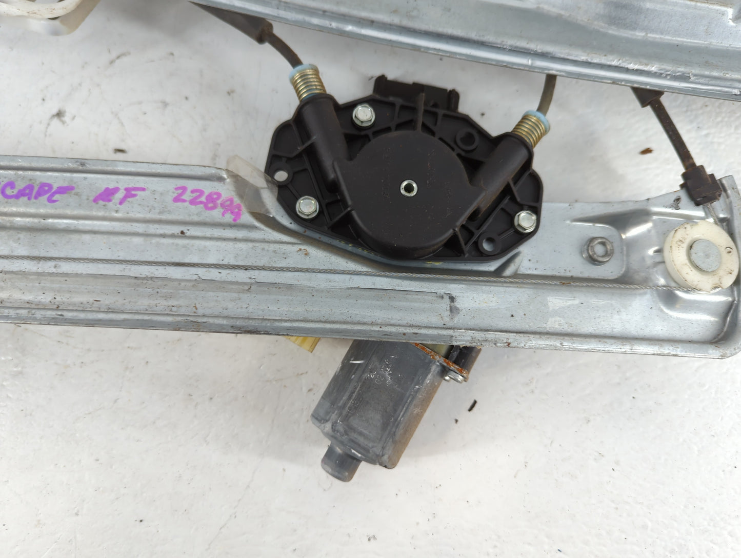 2013-2019 Ford Escape Window Regulator Passenger Front - Oemusedautoparts1.com
