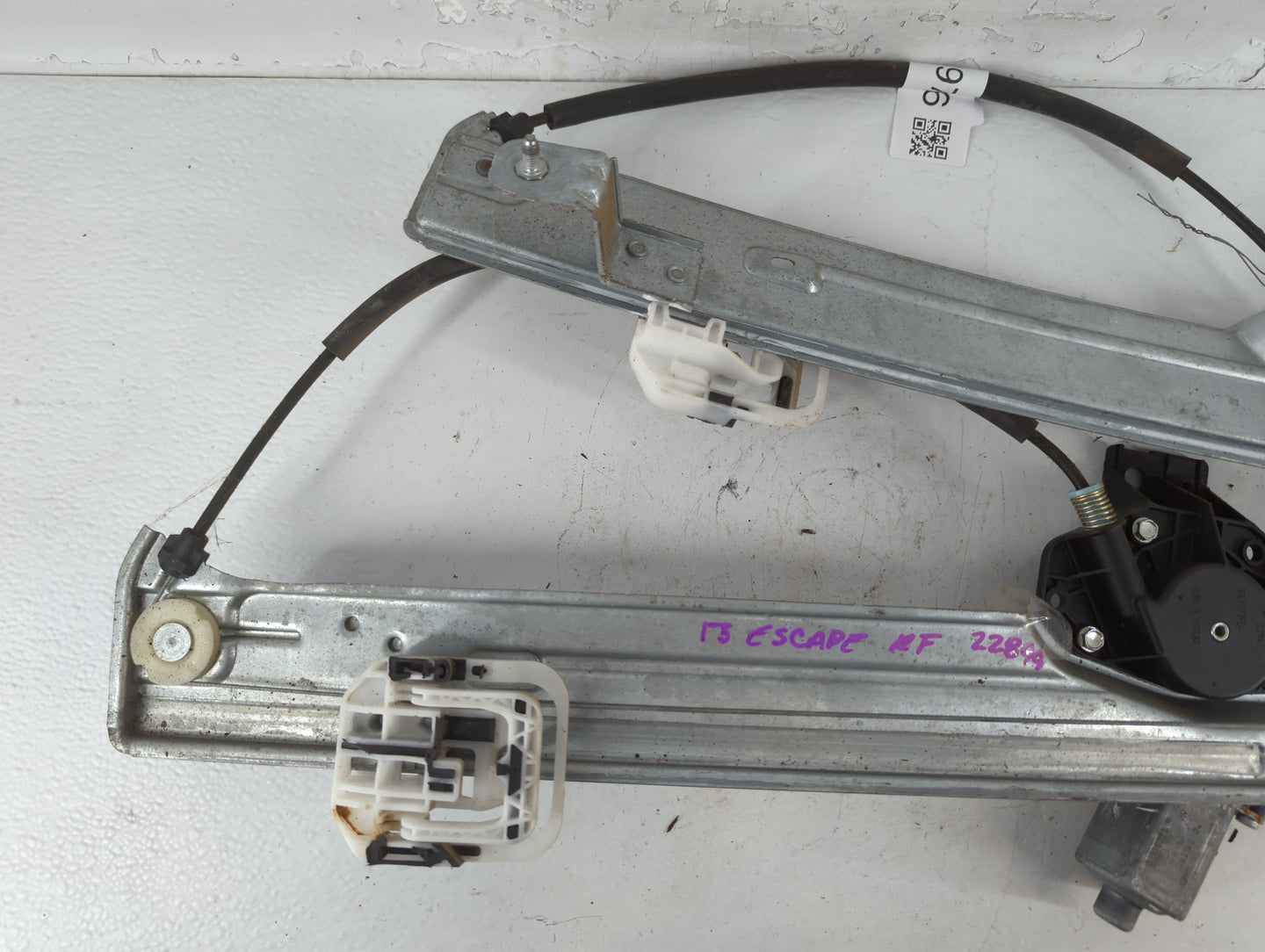 2013-2019 Ford Escape Window Regulator Passenger Front - Oemusedautoparts1.com
