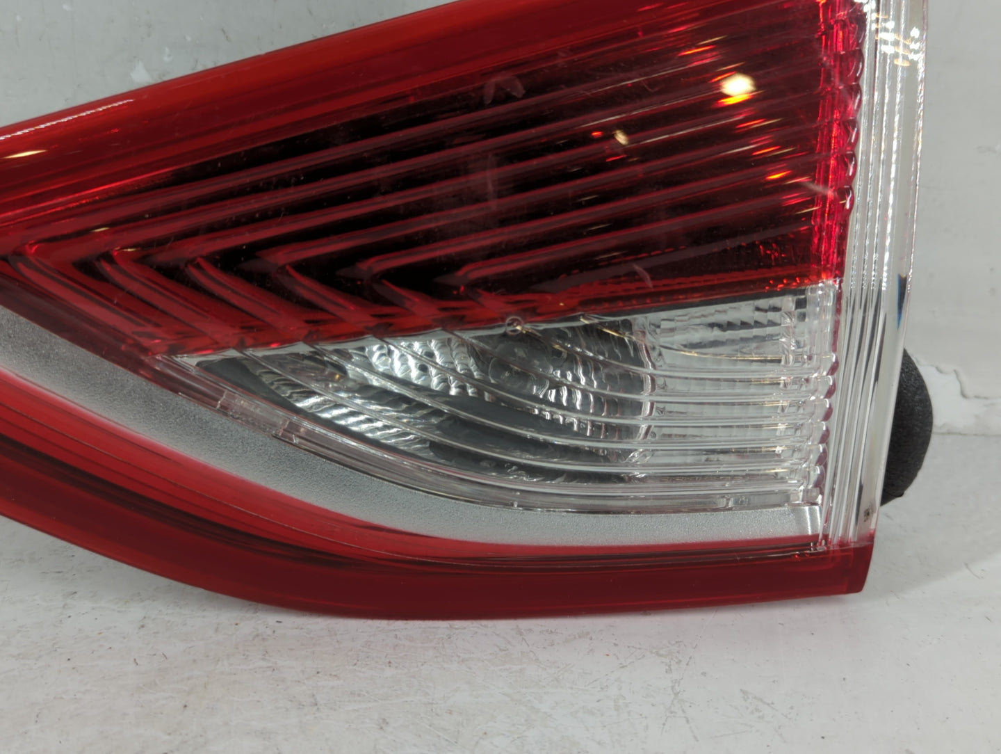 2013-2016 Ford Escape Tail Light Assembly Passenger Right OEM P/N:CJ54-13A602-A Fits Fits 2013 2014 2015 2016 OEM Used Auto 