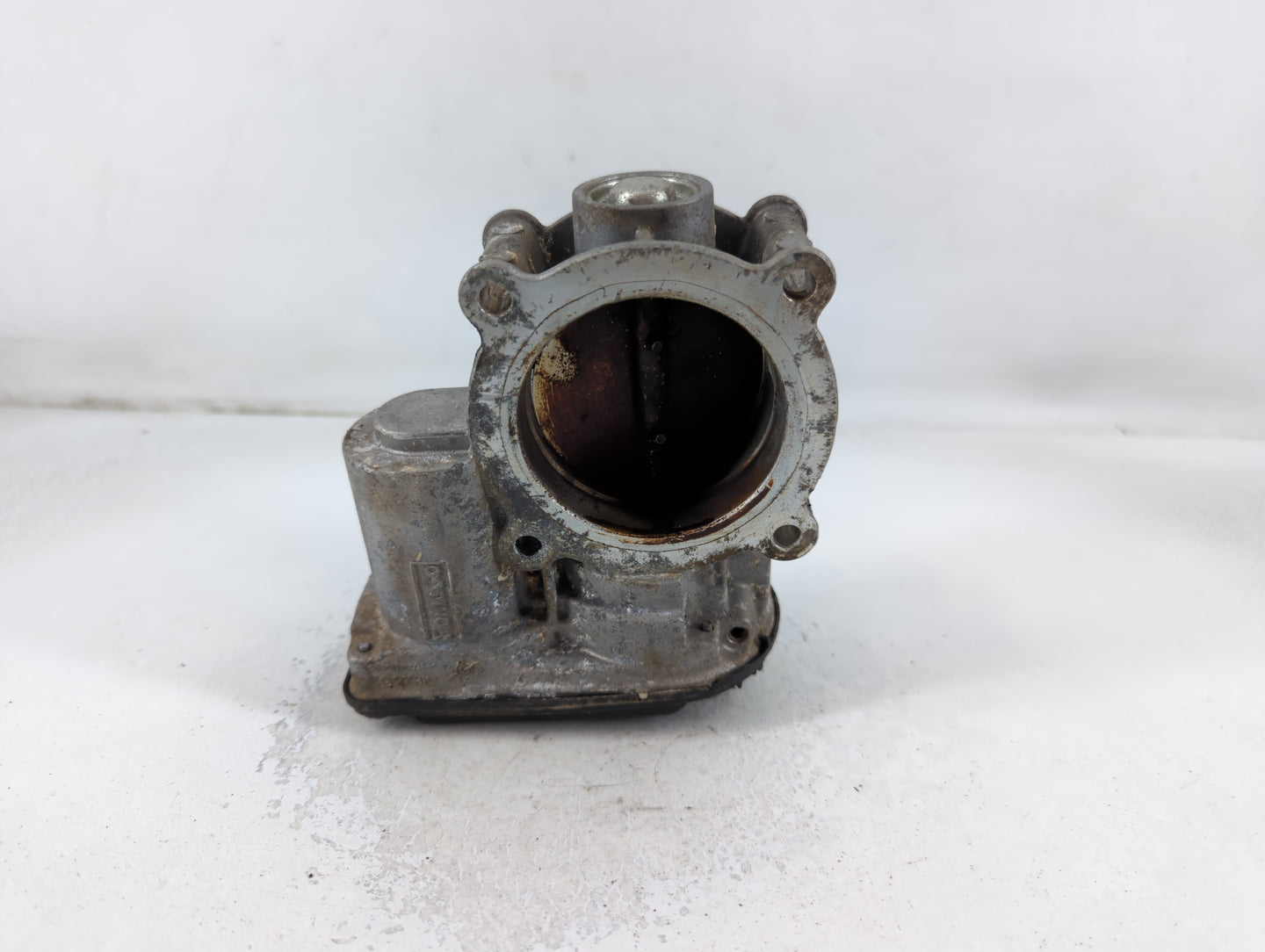 2013-2016 Ford Escape Throttle Body P/N:DS7E-9F991-AF Fits Fits 2012 2013 2014 2015 2016 2017 OEM Used Auto Parts - Oemuseda