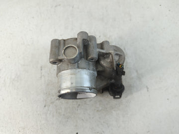 2013-2016 Ford Escape Throttle Body P/N:7S7G-9F991-CA Fits Fits 2013 2014 2015 2016 2017 2018 2019 OEM Used Auto Parts