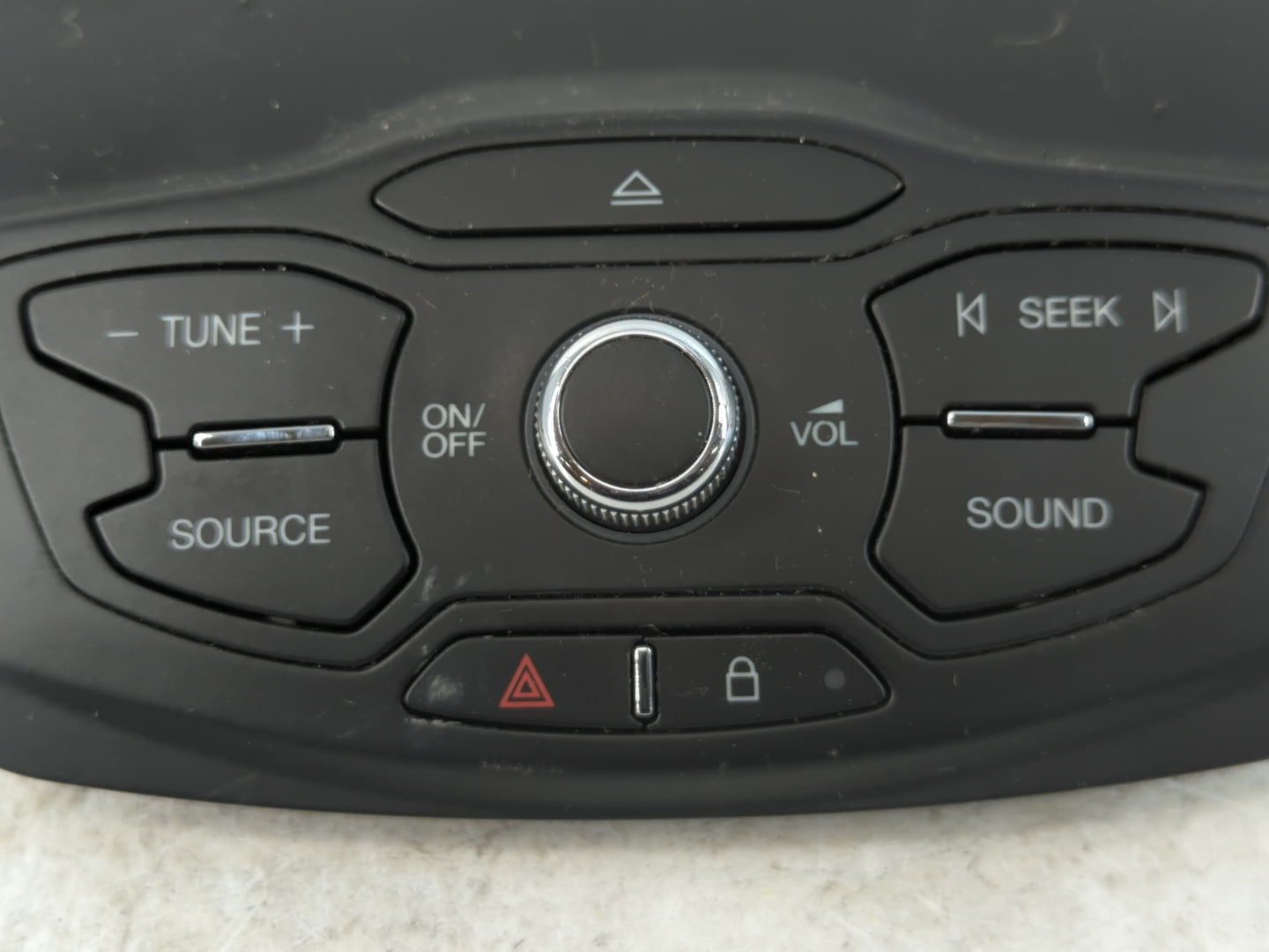 2013-2014 Ford Escape Radio AM FM Cd Player Receiver Replacement P/N:CJ5T18K81 1HK Fits OEM Used Auto Parts - Oemusedautopar