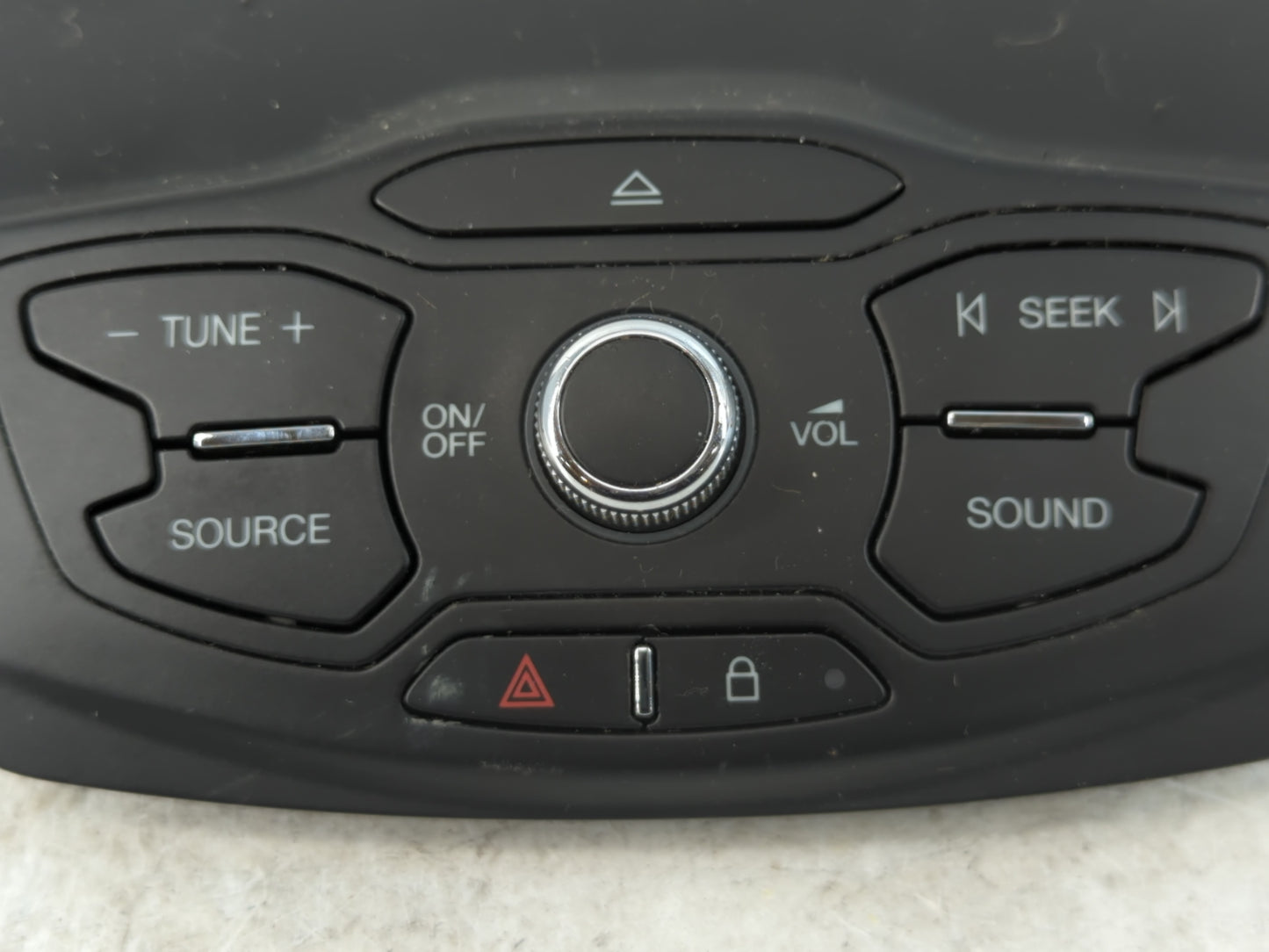 2013-2014 Ford Escape Radio AM FM Cd Player Receiver Replacement P/N:CJ5T18K81 1HK Fits OEM Used Auto Parts - Oemusedautopar
