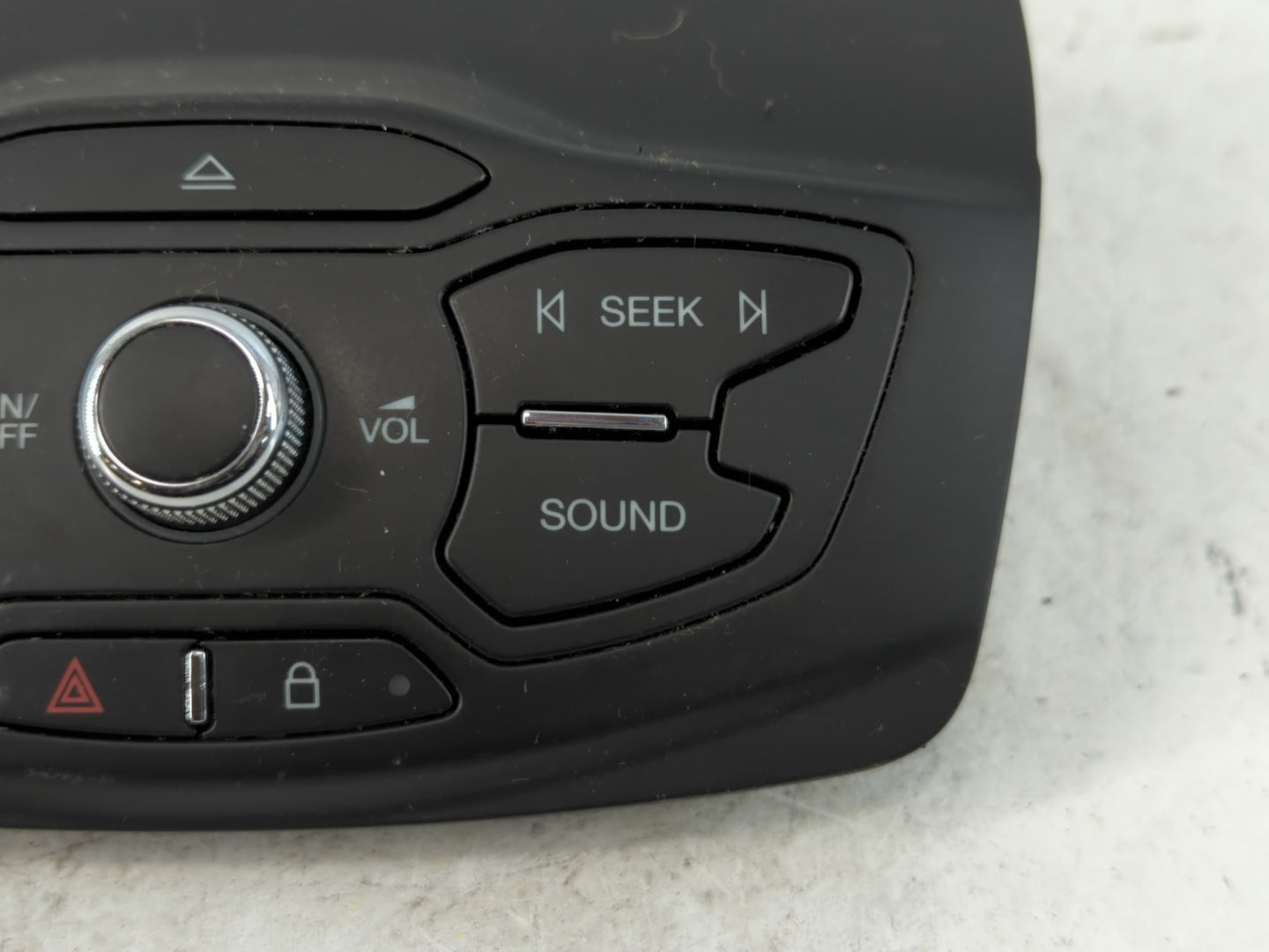2013-2014 Ford Escape Radio AM FM Cd Player Receiver Replacement P/N:CJ5T18K81 1HK Fits OEM Used Auto Parts - Oemusedautopar