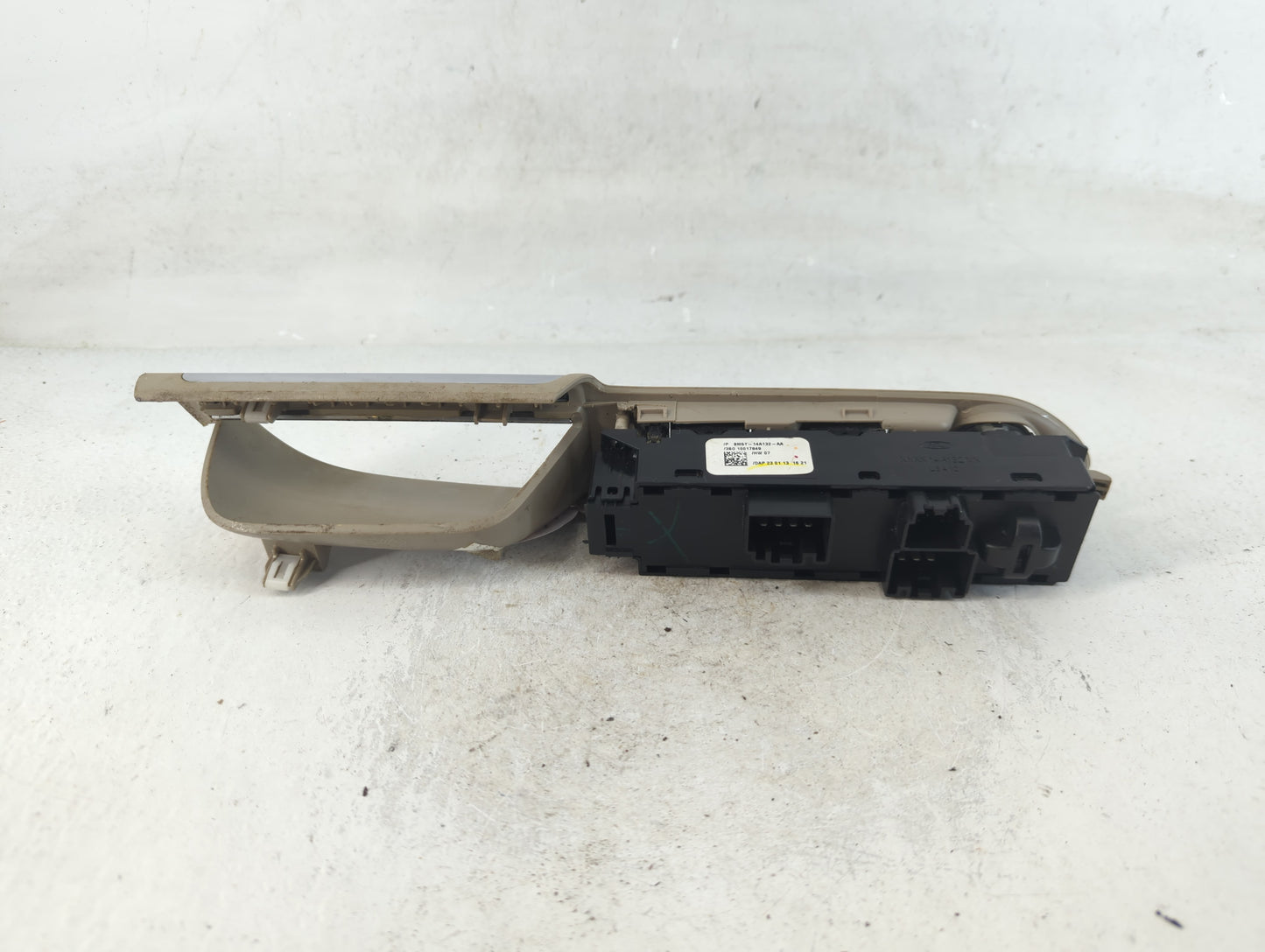 2013-2016 Ford Escape Master Power Window Switch Replacement Driver Side Left P/N:BM5T-14A132-AA Fits OEM Used Auto Parts - 