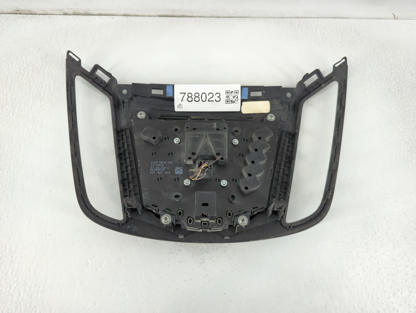 2013-2013 Ford Escape Am Fm Cd Player Radio Receiver - Oemusedautoparts1.com