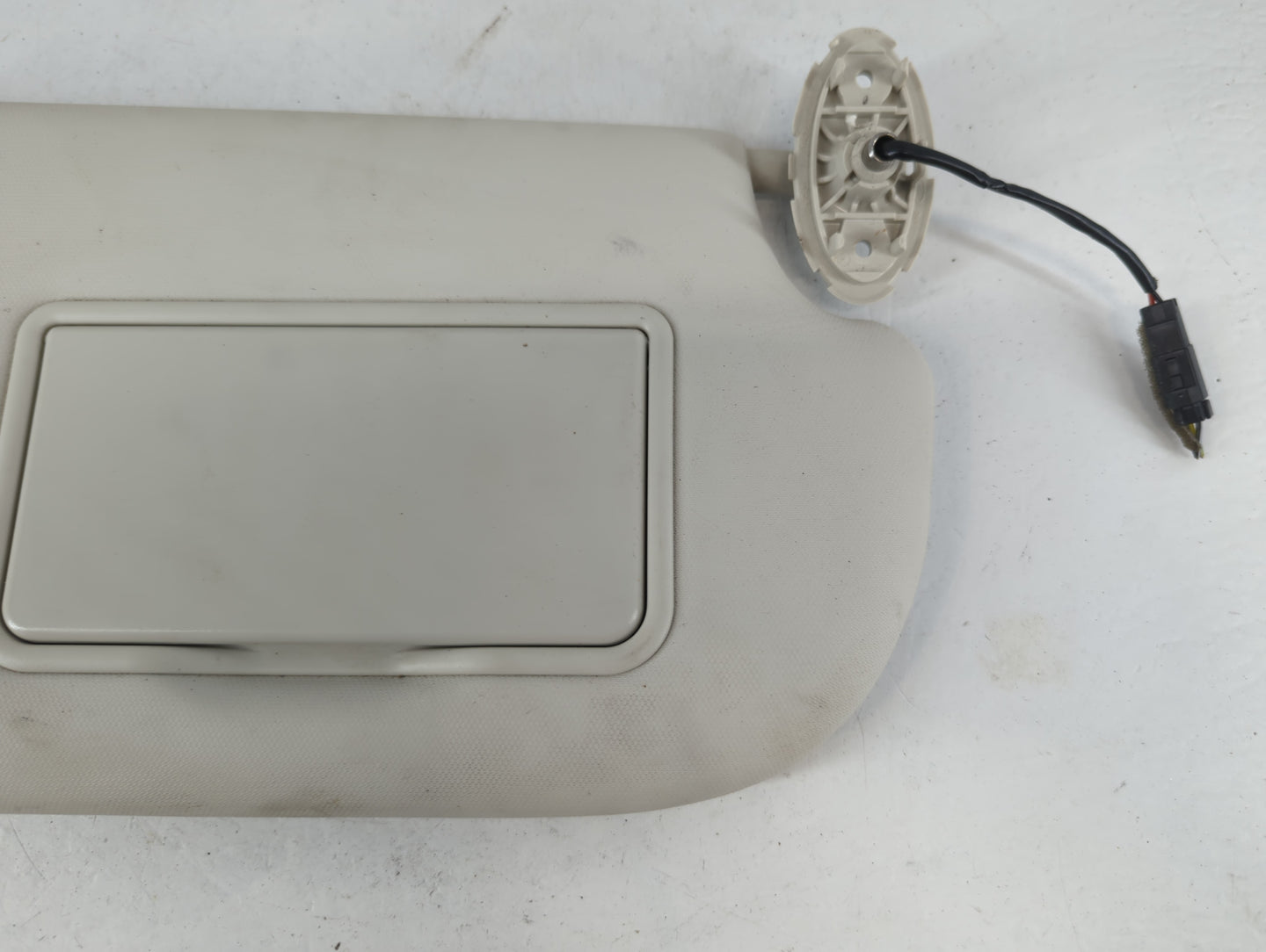 2013-2019 Ford Escape Sun Visor Shade Replacement Driver Left Mirror Fits Fits 2013 2014 2015 2016 2017 2018 2019 OEM Used A