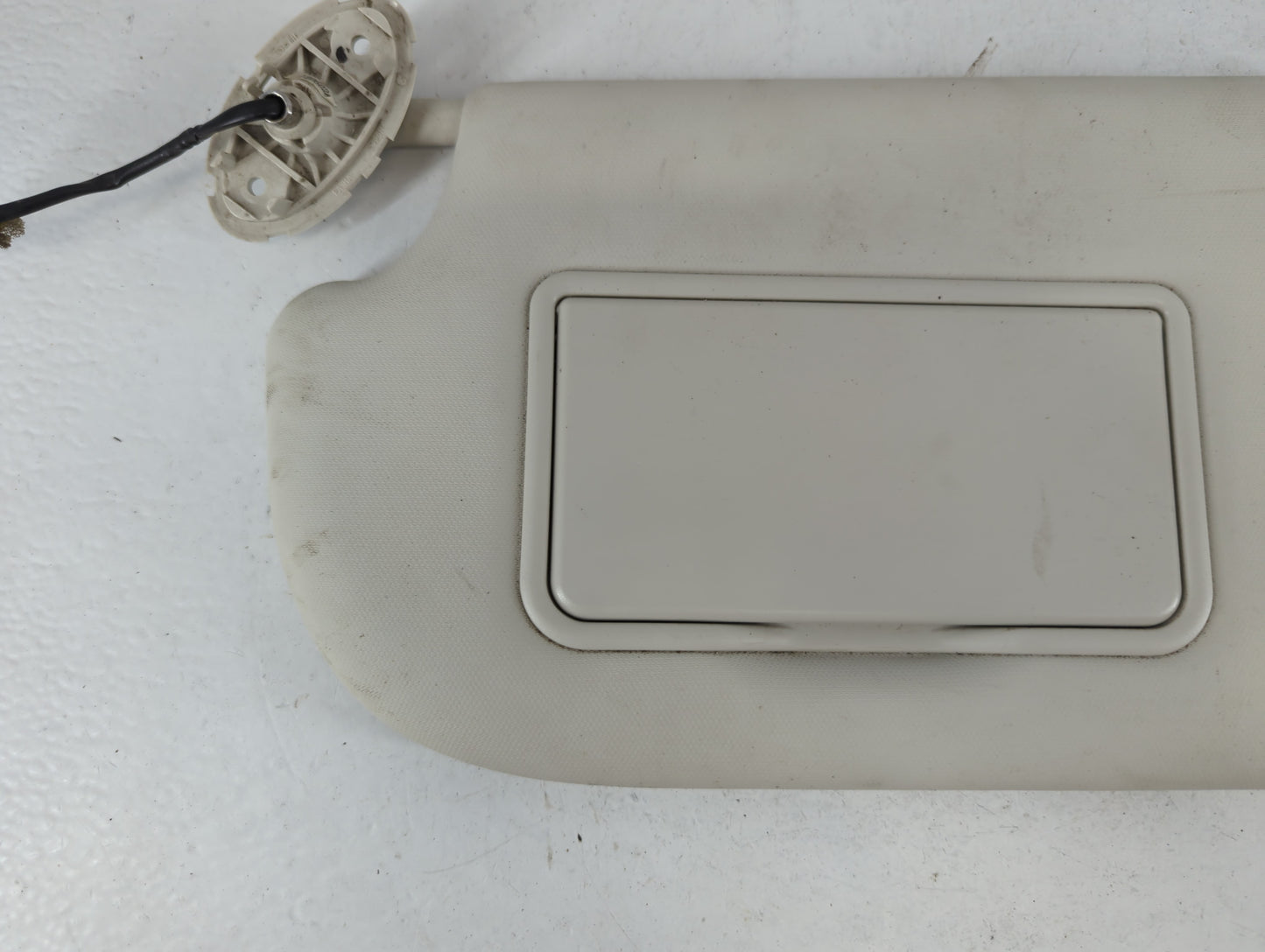 2013-2019 Ford Escape Sun Visor Shade Replacement Passenger Right Mirror Fits Fits 2013 2014 2015 2016 2017 2018 2019 OEM Us