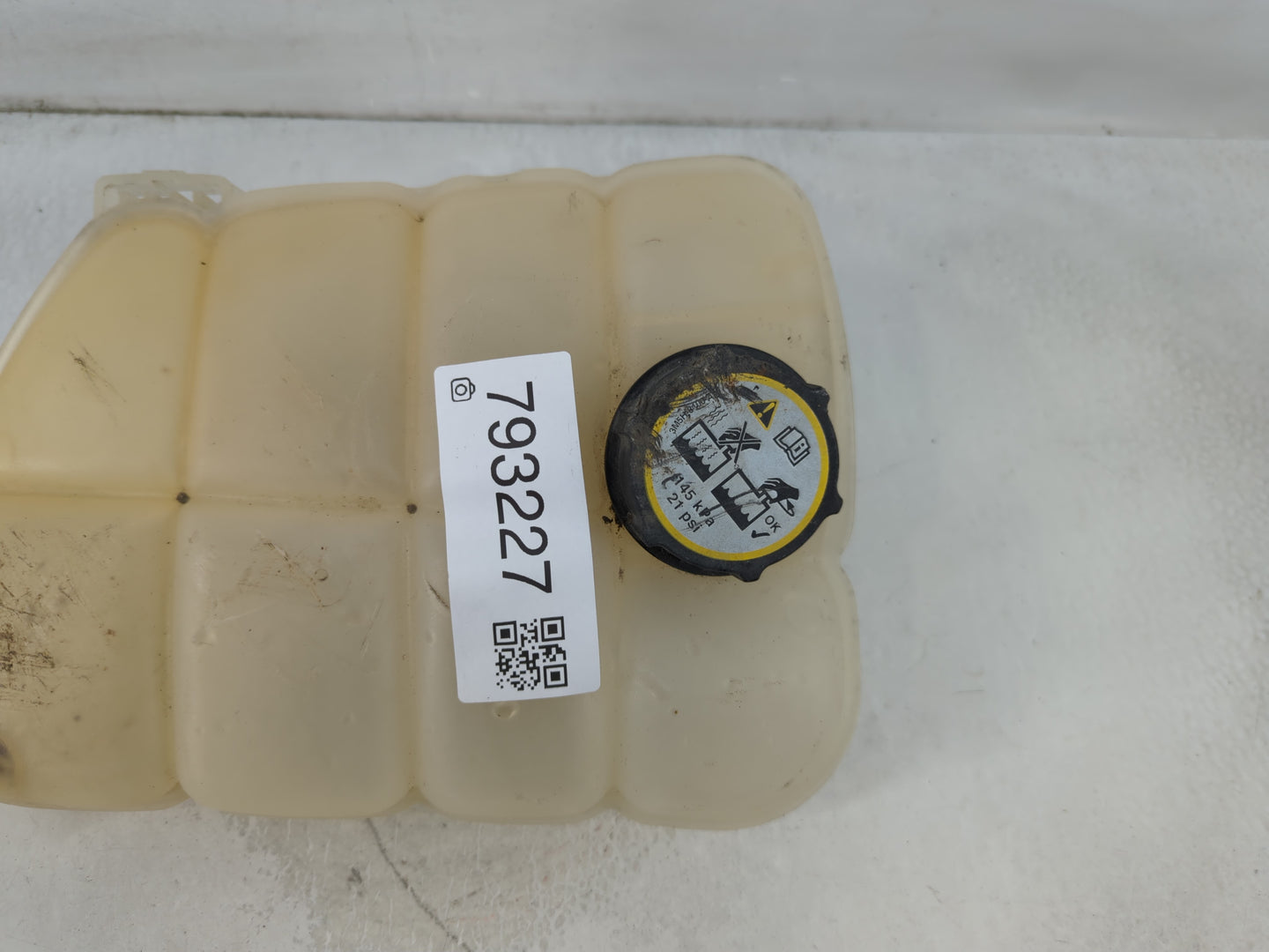 2013-2016 Ford Escape Radiator Coolant Overflow Expansion Tank Bottle 793227 - Oemusedautoparts1.com