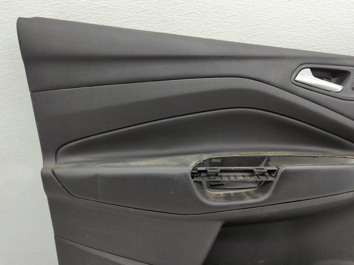 2013 Ford Escape Front Left Driver Interior Door Panel Trim - Oemusedautoparts1.com