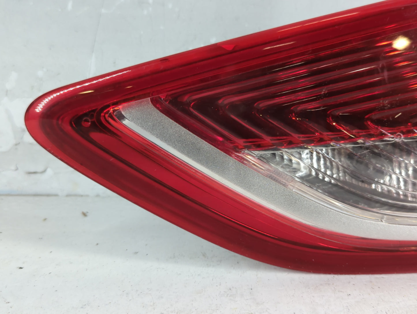2013 Ford Escape Tail Light Assembly Passenger Right OEM Fits OEM Used Auto Parts - Oemusedautoparts1.com