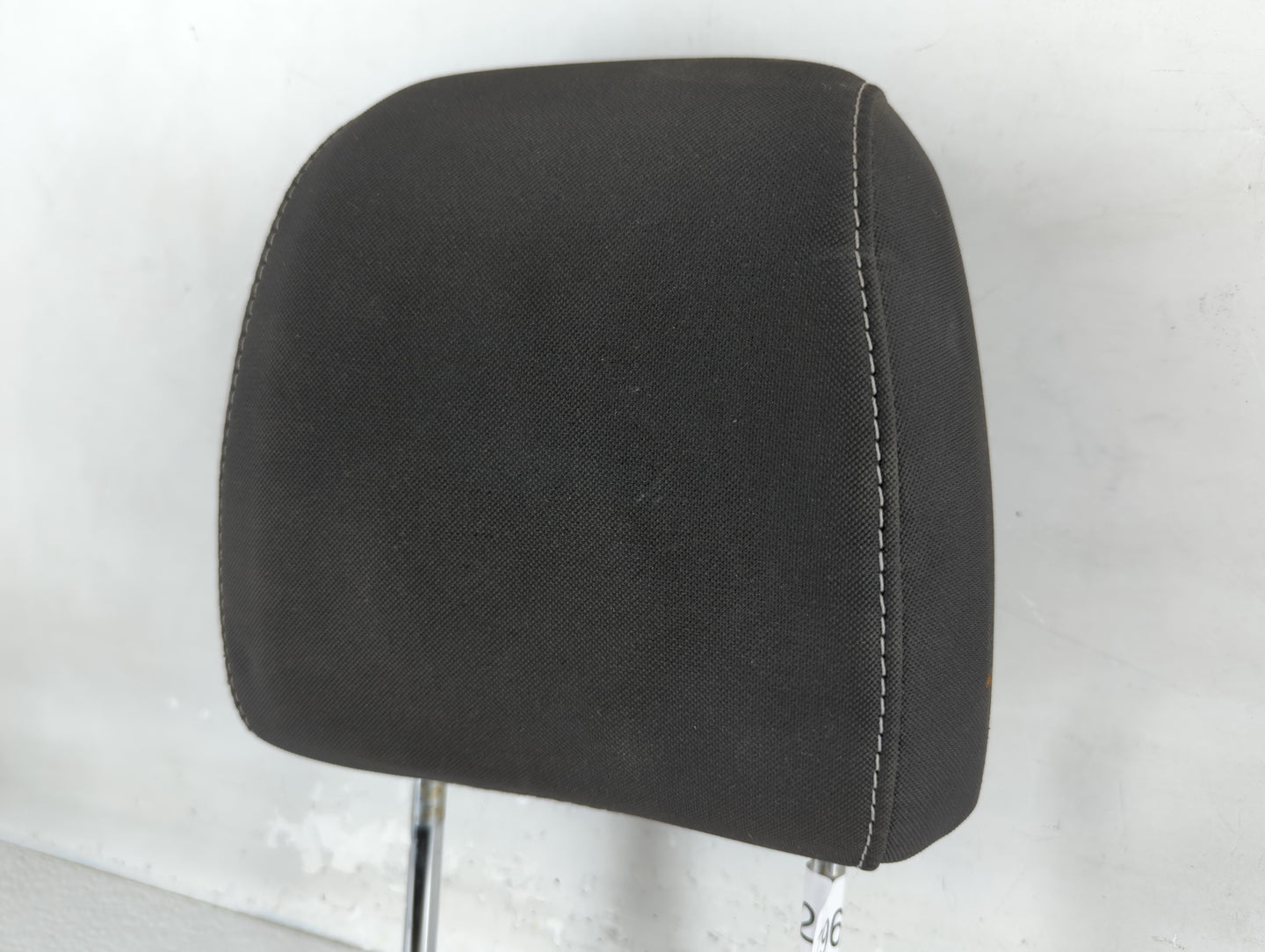 2013 Ford Escape Headrest Head Rest Front Driver Passenger Seat Fits OEM Used Auto Parts - Oemusedautoparts1.com