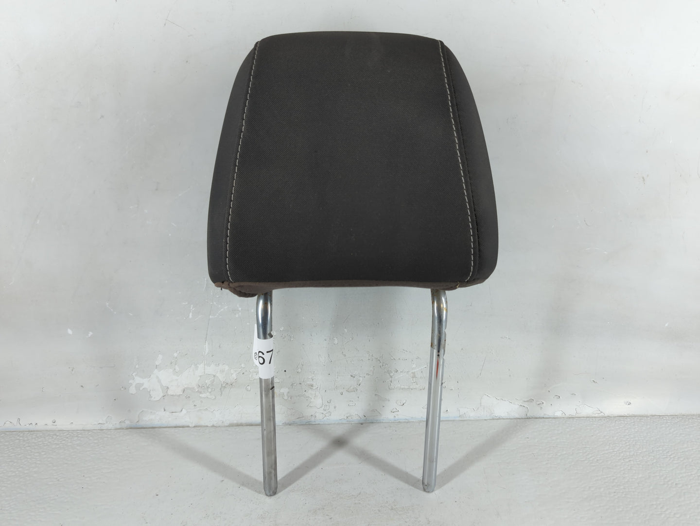 2013 Ford Escape Headrest Head Rest Front Driver Passenger Seat Fits OEM Used Auto Parts - Oemusedautoparts1.com