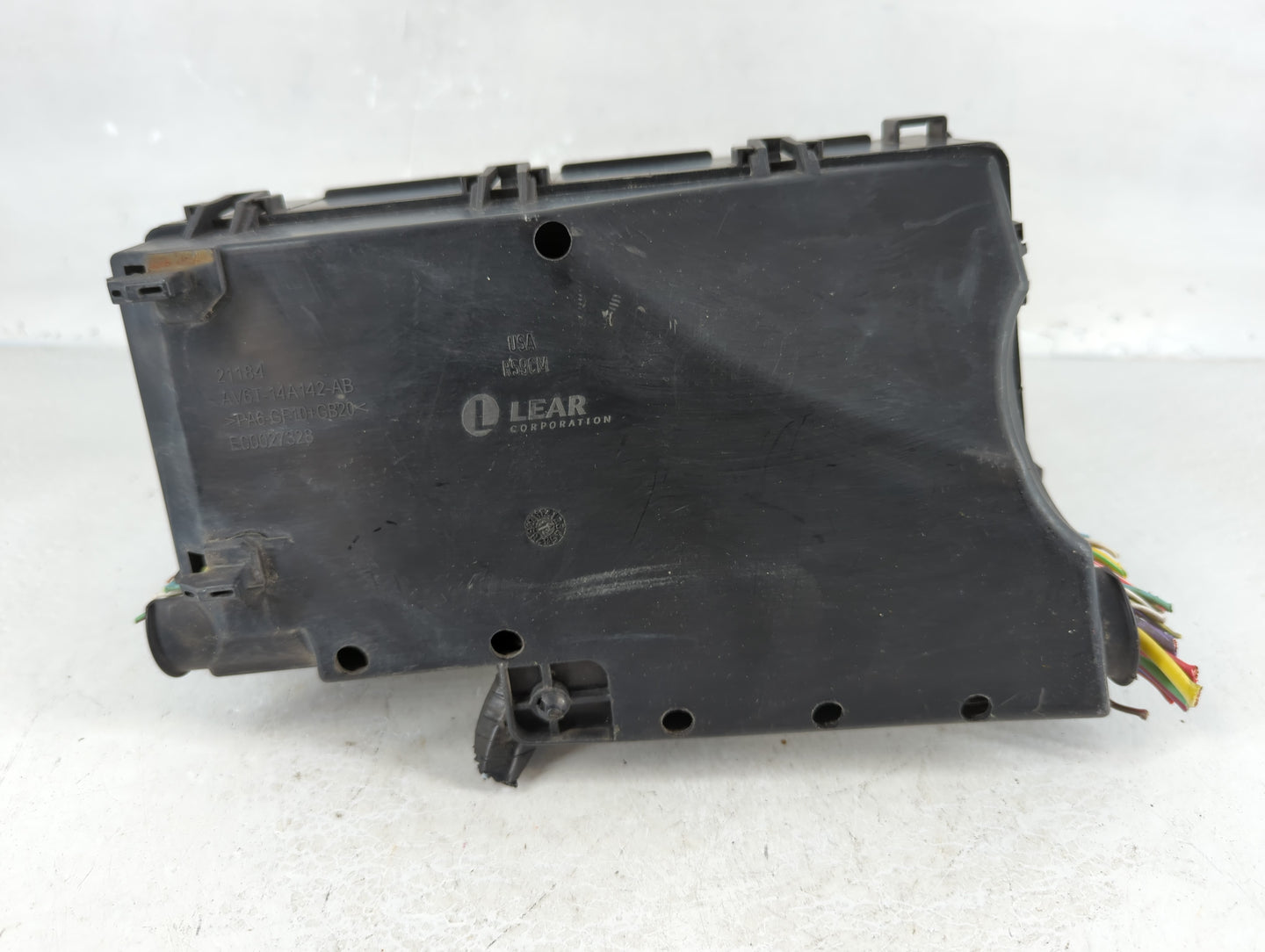 2013-2016 Ford Escape Fusebox Fuse Box Panel Relay Module P/N:5B0Q10107 AV6T-14A067-AC Fits Fits 2013 2014 2015 2016 OEM Use