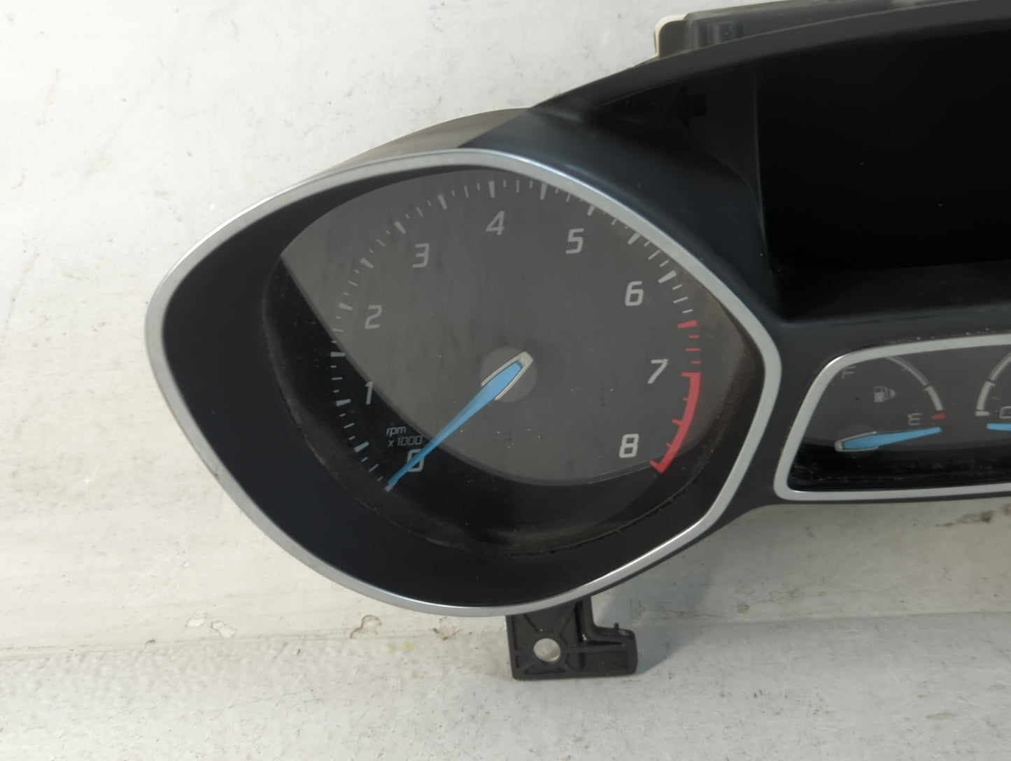 2013 Ford Escape Instrument Cluster Speedometer Gauges P/N:VPCL8F-10894-B CJ5T-10849-TF Fits OEM Used Auto Parts - Oemusedau