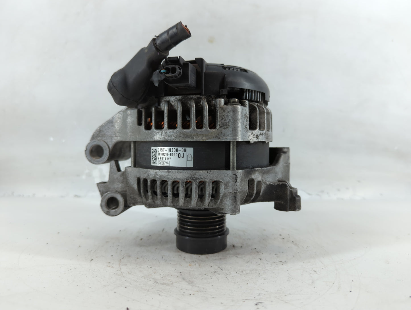 2013-2019 Ford Escape Alternator Replacement Generator Charging Assembly Engine OEM P/N:CJ5T-10300-DB Fits OEM Used Auto Par
