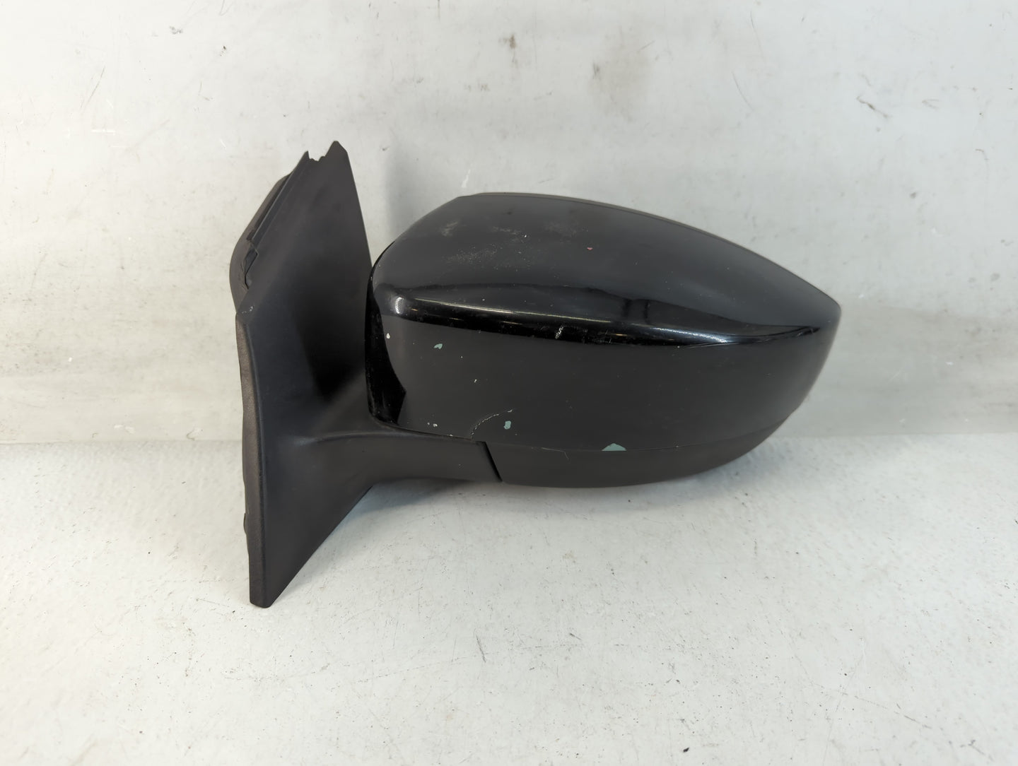 2013-2016 Ford Escape Driver Side View Mirror - Left Door Mirror OEM Used - Oemusedautoparts1.com