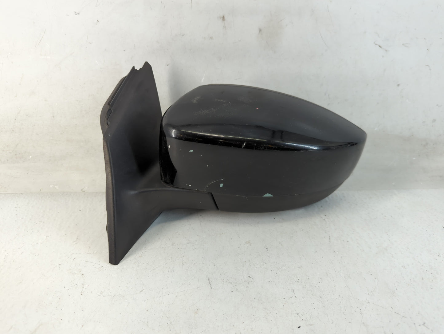 2013-2016 Ford Escape Driver Side View Mirror - Left Door Mirror OEM Used - Oemusedautoparts1.com