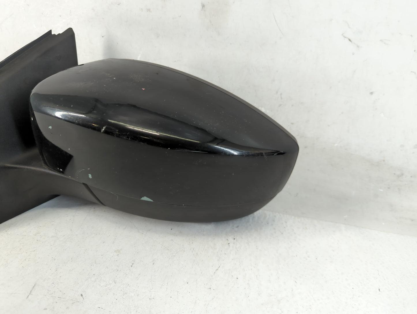 2013-2016 Ford Escape Driver Side View Mirror - Left Door Mirror OEM Used - Oemusedautoparts1.com
