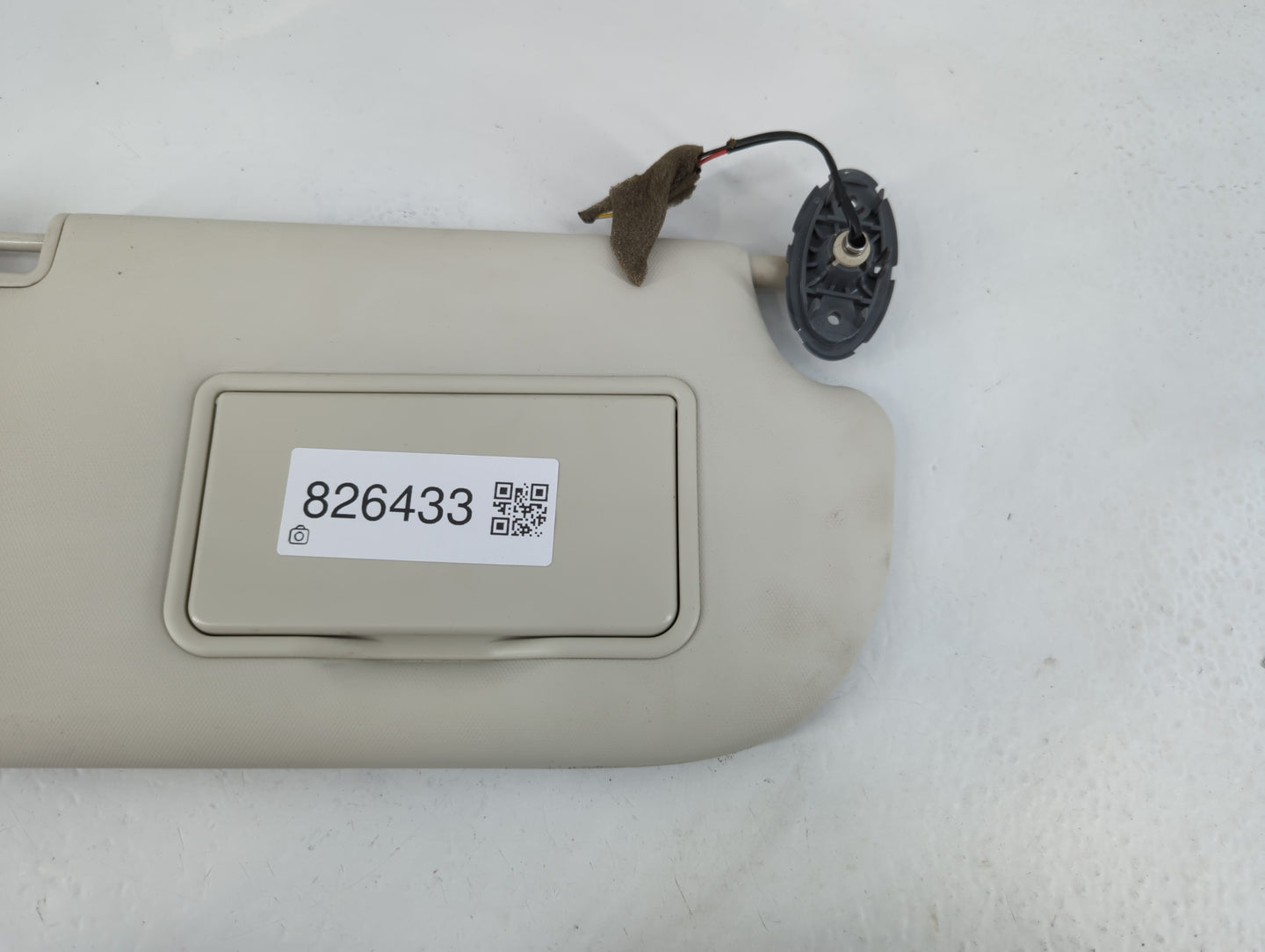 2013-2019 Ford Escape Sun Visor Shade Replacement Passenger Right Mirror Fits Fits 2013 2014 2015 2016 2017 2018 2019 OEM Us