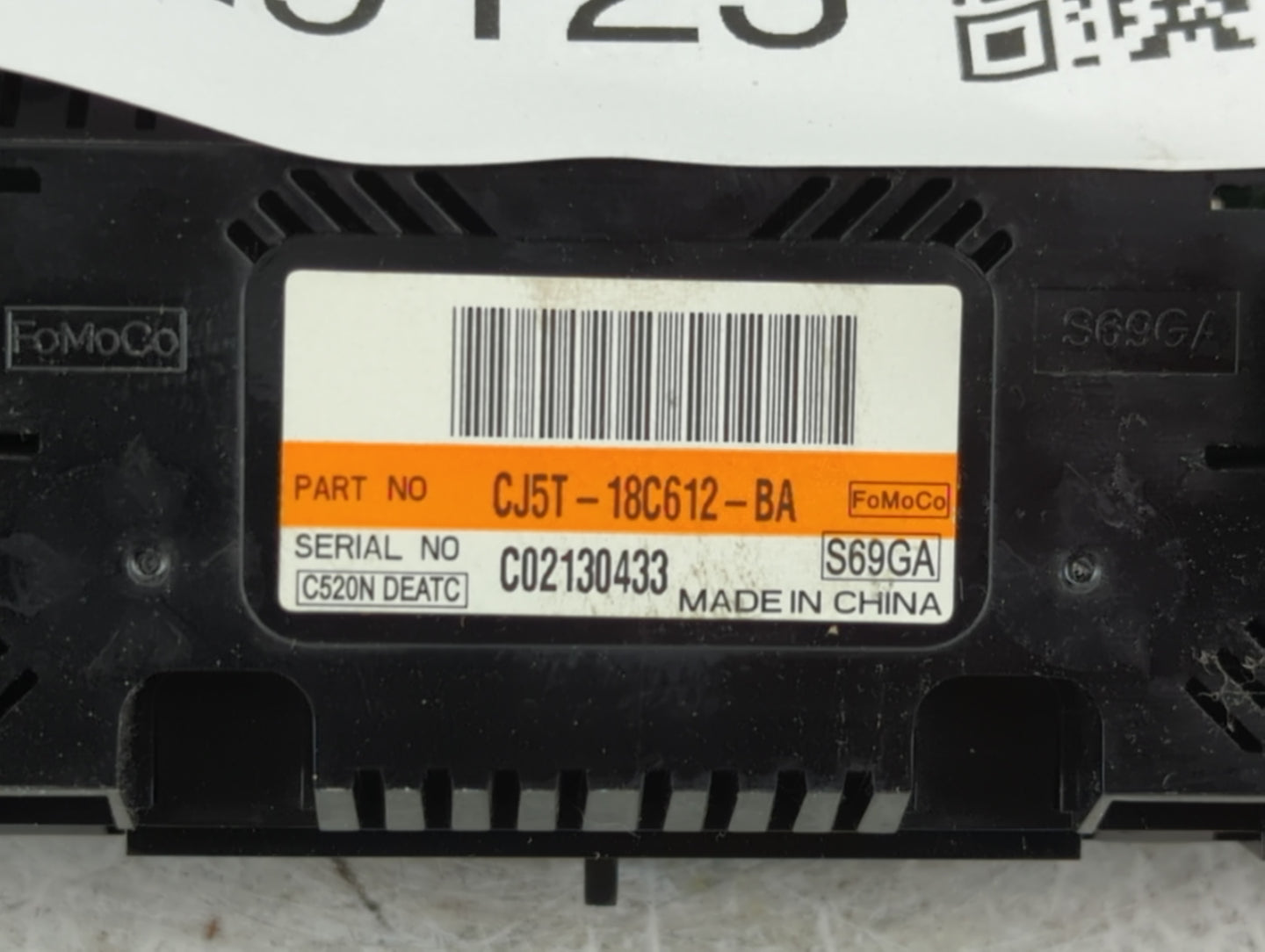 2013-2015 Ford Escape Climate Control Module Temperature AC/Heater Replacement P/N:CJ5T-18C612-BA 18835 CD3BA8 Fits OEM Used