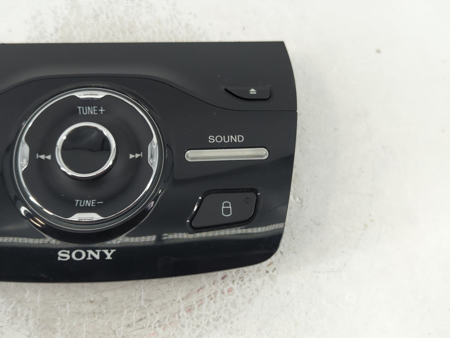 2013-2014 Ford Escape Radio AM FM Cd Player Receiver Replacement P/N:CJ5T-18K811-AC CJ5T-18K811-BC Fits OEM Used Auto Parts 