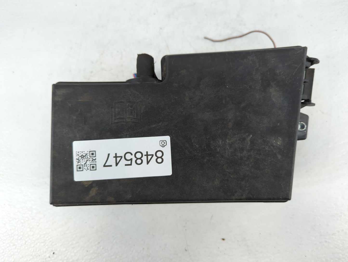 2013-2016 Ford Escape Fusebox Fuse Box Panel Relay Module P/N:AV6T-14A067-AC Fits Fits 2013 2014 2015 2016 OEM Used Auto Par
