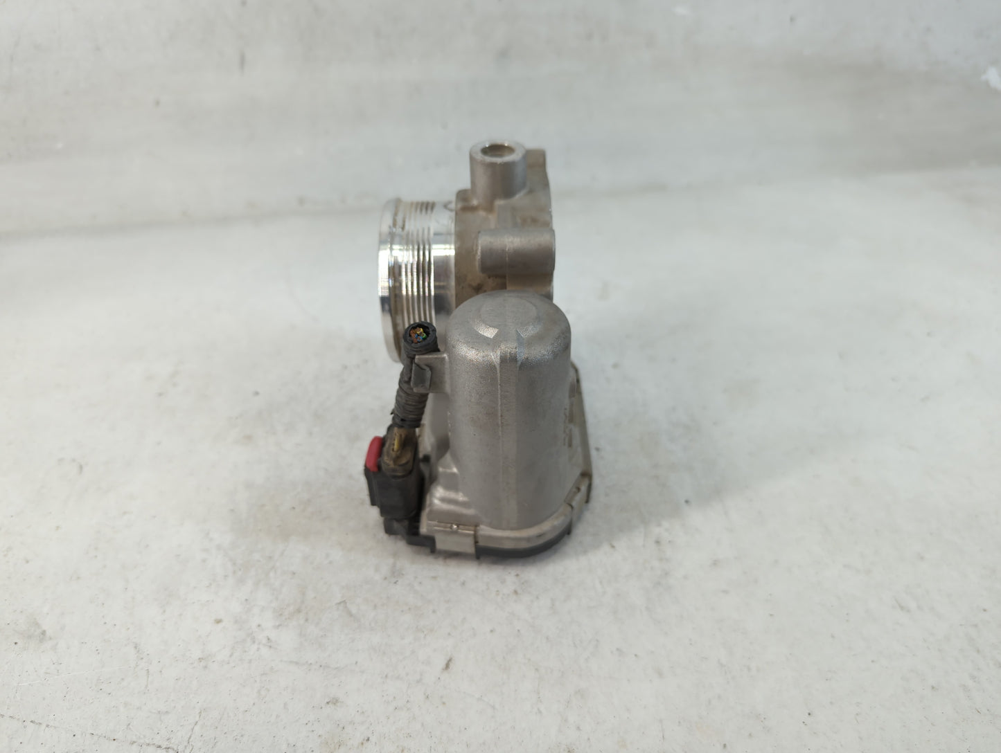 2013-2016 Ford Escape Throttle Body P/N:CM5E 9F991 AD Fits Fits 2012 2013 2014 2015 2016 2017 OEM Used Auto Parts - Oemuseda